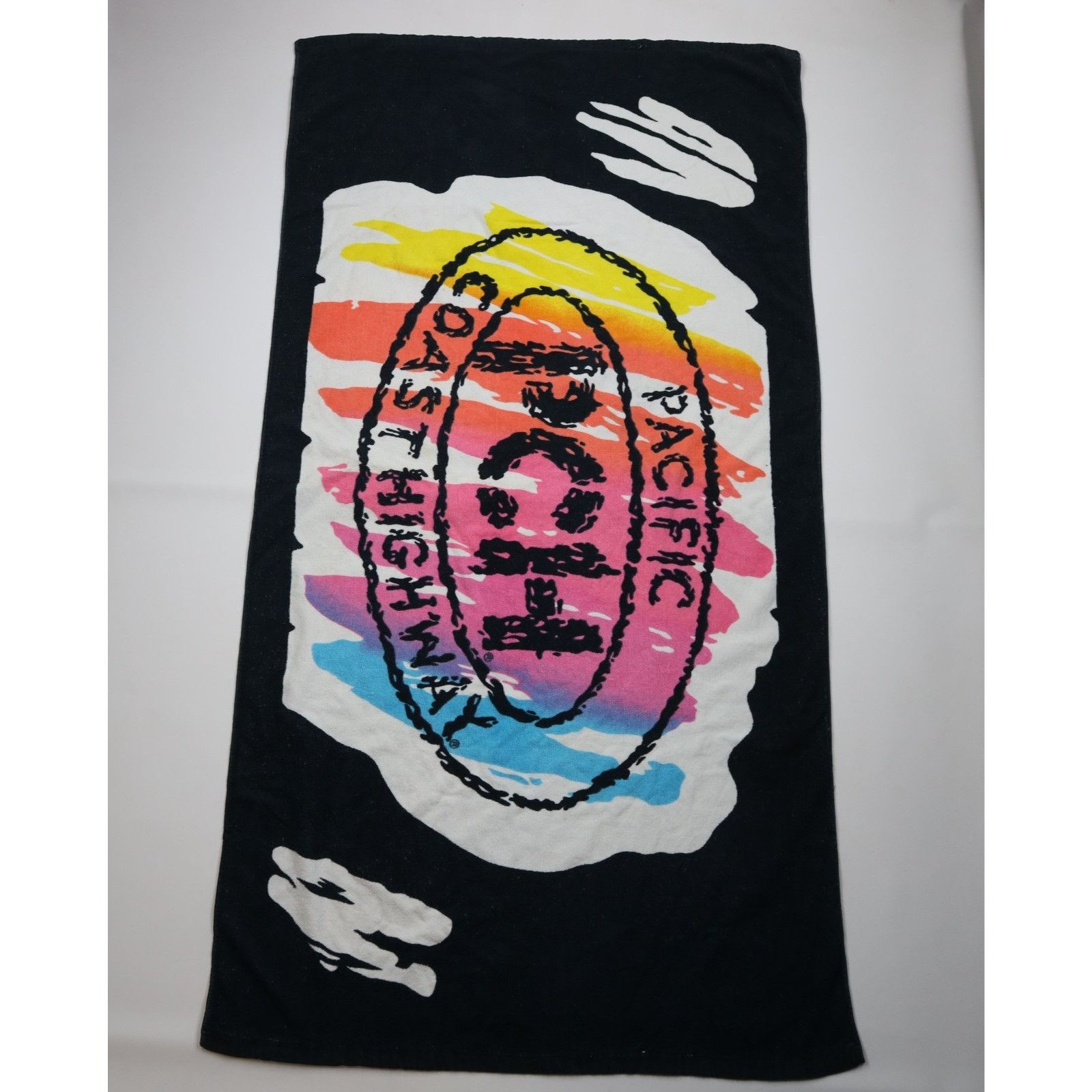 Vintage Vintage 90s Pacific Coast Highway Surfing Skateboard Towel Size ONE SIZE - 1 Thumbnail