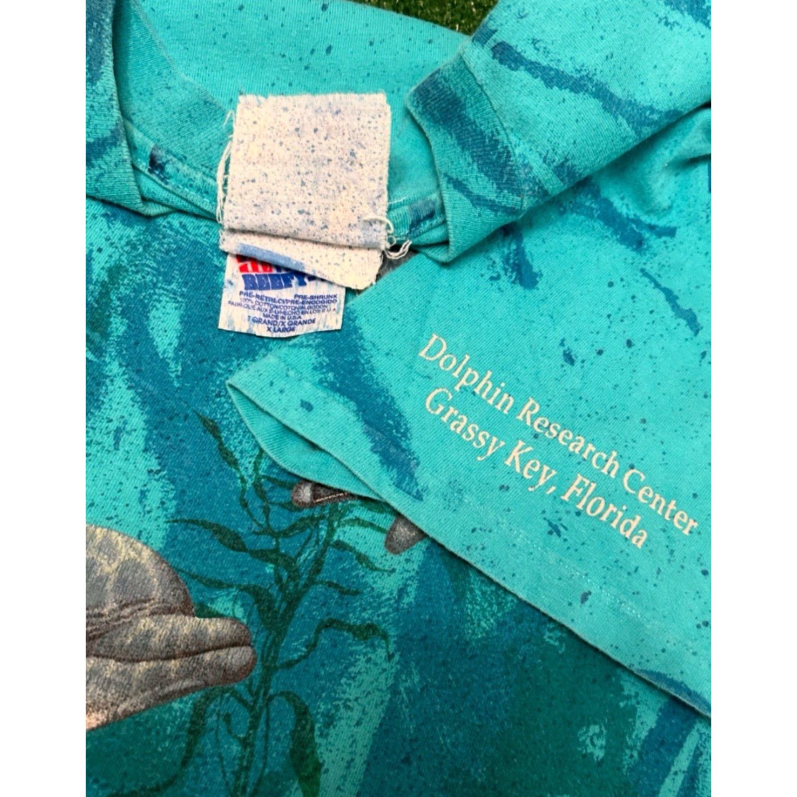 Vintage VINTAGE 90s Dolphin Ocean Nature All Over Print VTG Shirt Mens XL Blue MENS 1990s Florida Size US XL / EU 56 / 4 - 3 Thumbnail