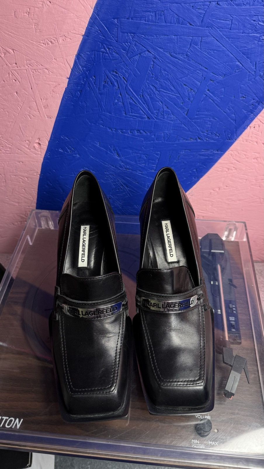 Karl Lagerfeld Karl Lagerfeld Square Toe Logo Heels / Loafers Size US 7 / IT 37 - 7 Thumbnail