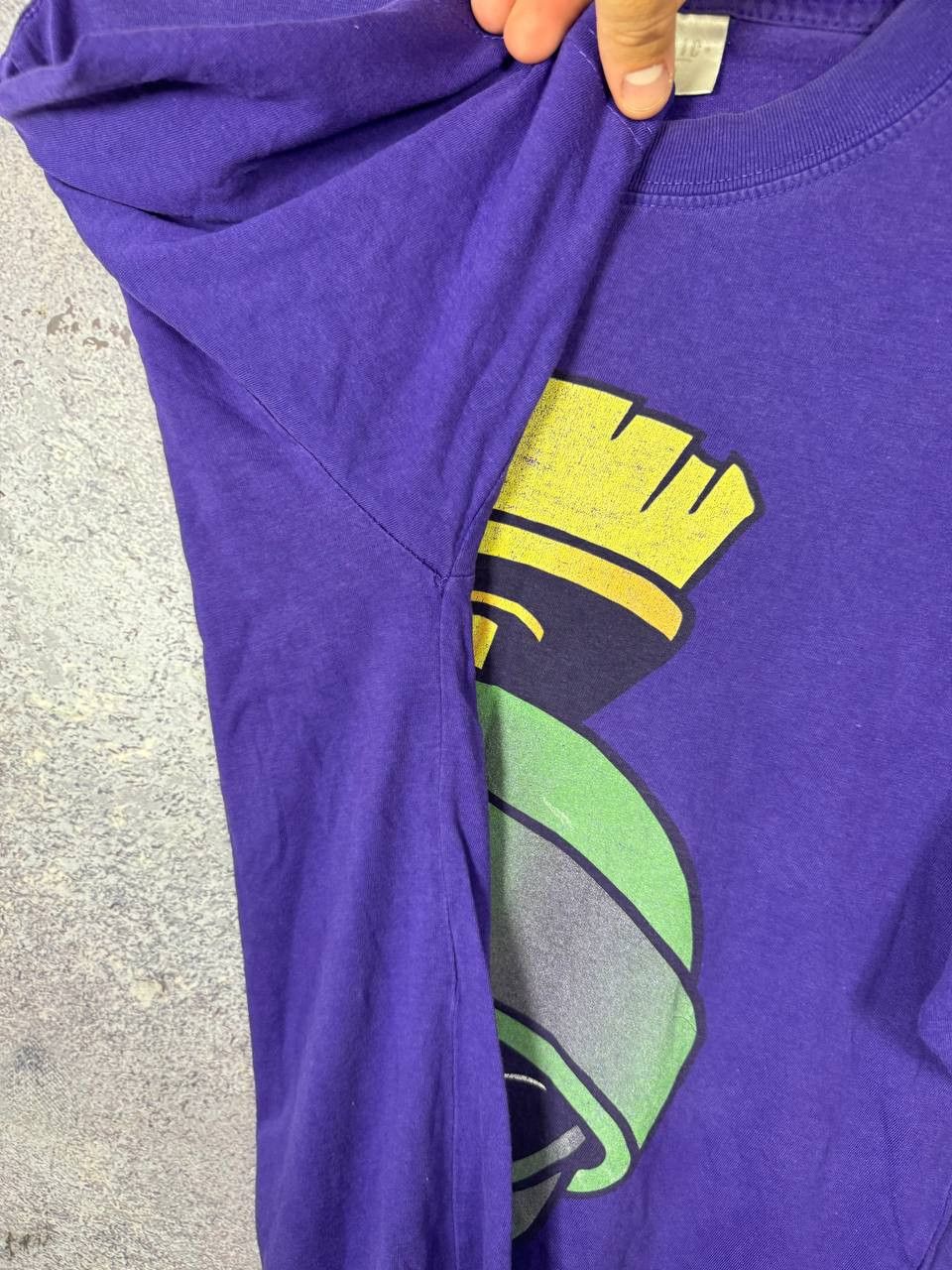 Marvel Comics Vintage Looney Tunes Marvin The Martian Adult Small T-Shirt Size US S / EU 44-46 / 1 - 12 Thumbnail