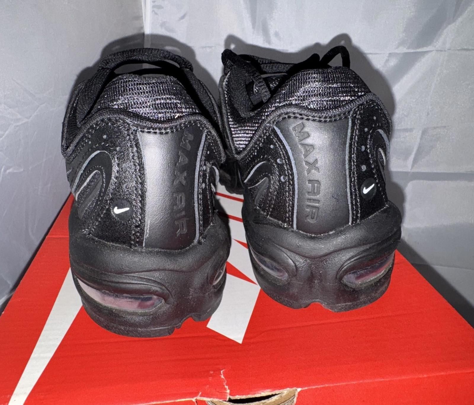 Nike Nike Air Max Tailwind IV 4 Triple Black Mens Size 9 Size US 9 / EU 42 - 4 Thumbnail