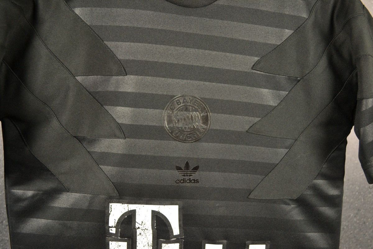 Adidas Bayern Munchen Adidas Shirt Originals Soccer Jersey Size US S / EU 44-46 / 1 - 5 Thumbnail
