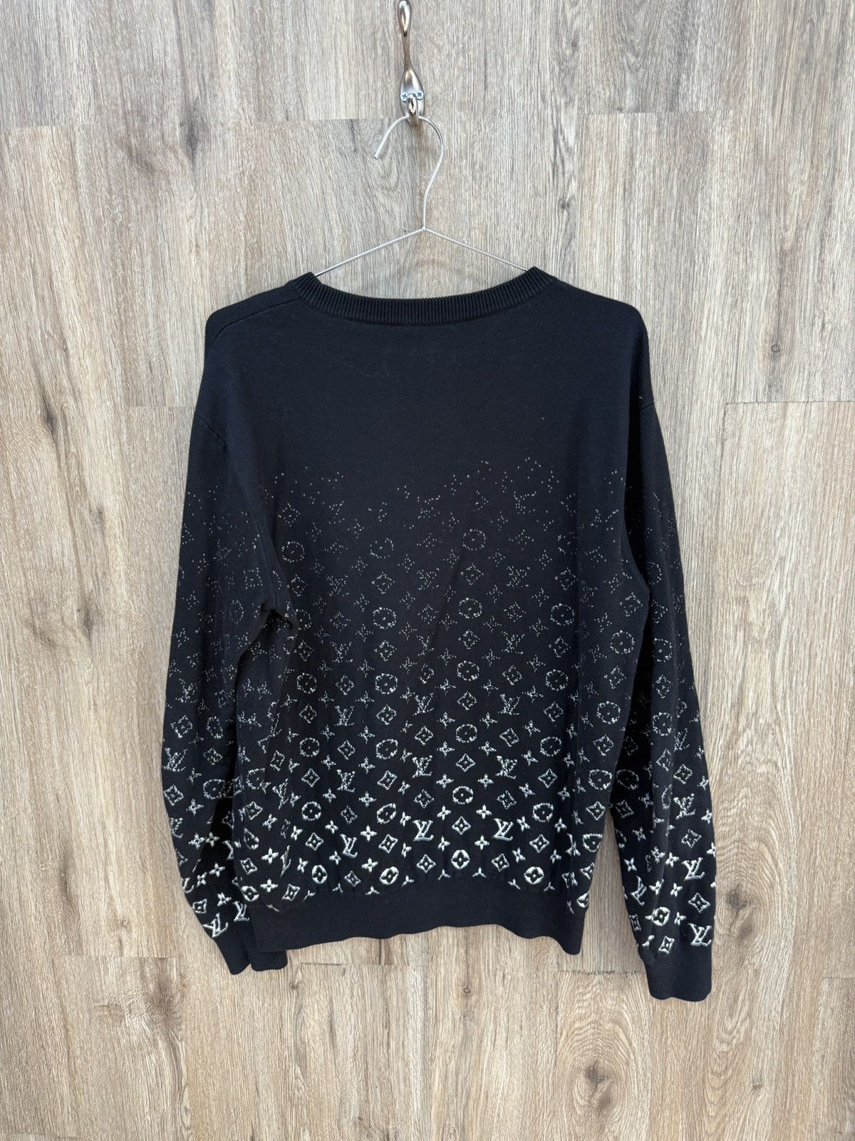 Louis Vuitton Louis Vuitton Monogram Crewneck Size US M / EU 48-50 / 2 - 5 Thumbnail