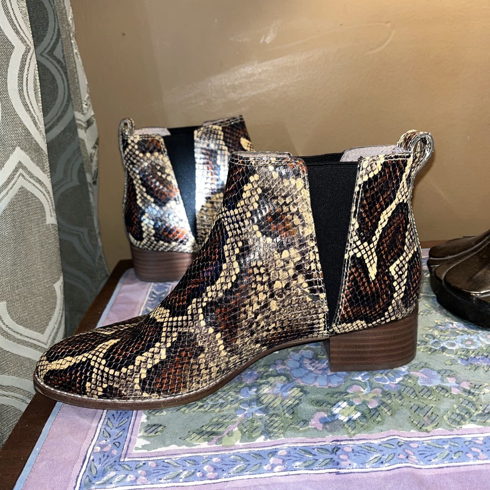 Madewell VINTAGE Madewell Women's Leather Reptile Print Ankle Boots 9.5 Brown 1.5" Block Heel Casual Party Size US 9.5 / IT 39.5 - 8 Thumbnail