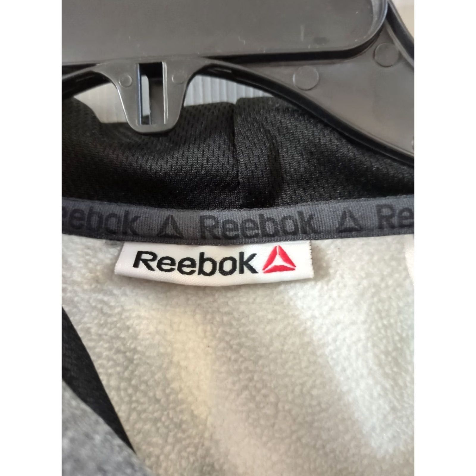 Reebok Reebok Mens Size Small Hooded Pullover Sweatshirt Hoodie Gray Front Pocket Size US S / EU 44-46 / 1 - 3 Thumbnail