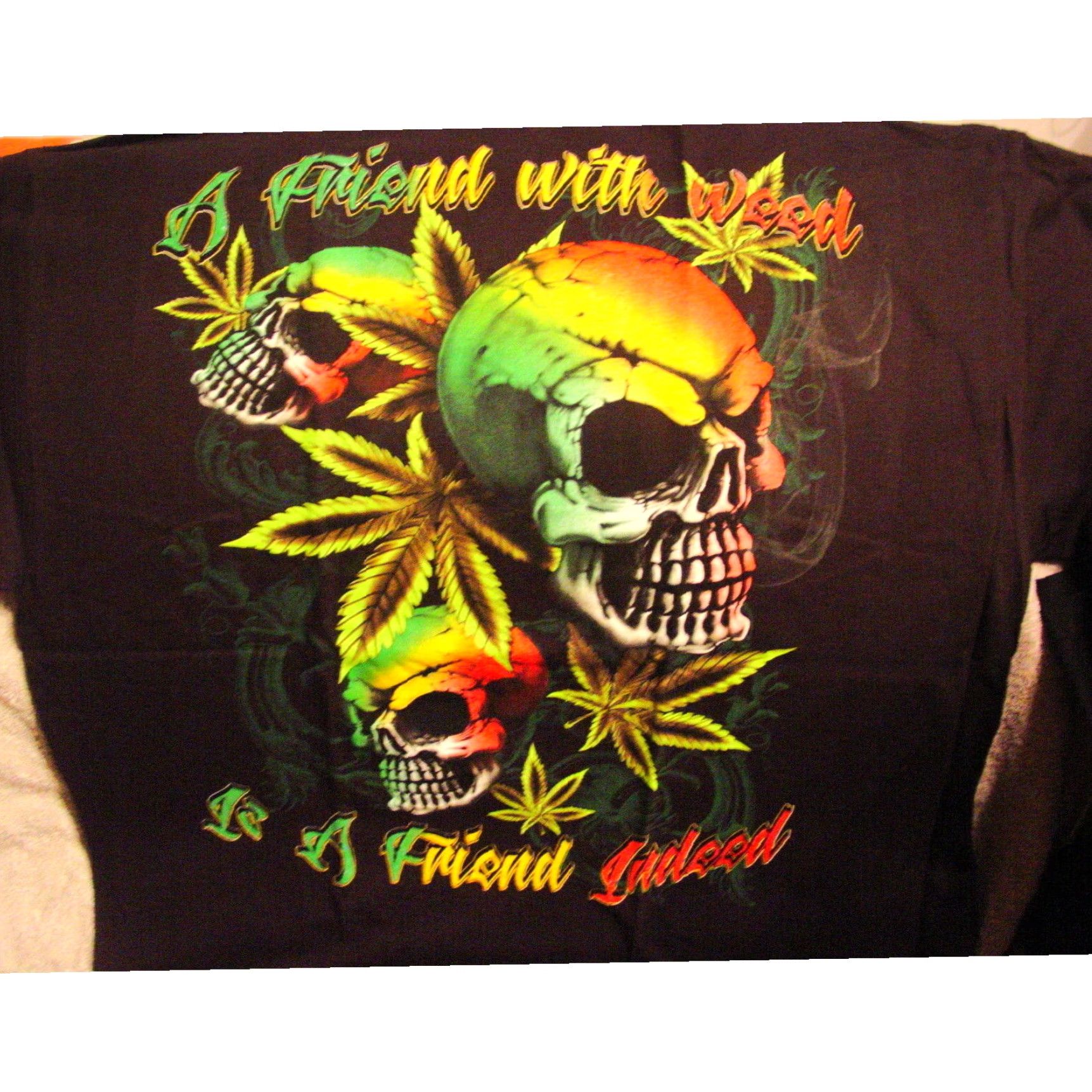 Vintage Weed Marijuana Leaf Skulls Mens Black T-Shirt Extra Large XL Size US L / EU 52-54 / 3 - 1 Thumbnail