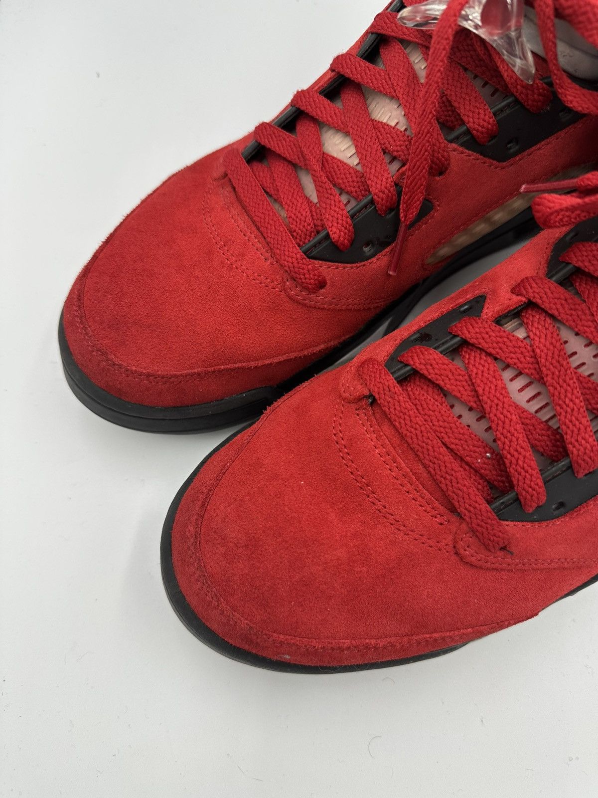 Jordan Brand Air Jordan 5 “Raging Bull” Sz 13 Size US 13 / EU 46 - 15 Thumbnail