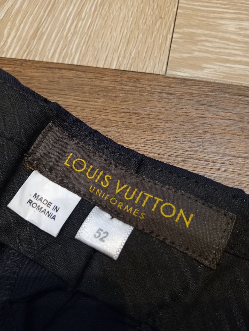 Louis Vuitton LUXURY LOUIS VUITTON UNIFORMES LAINE WOOL PANTS - SIZE 52 Size US 36 / EU 52 - 6 Thumbnail