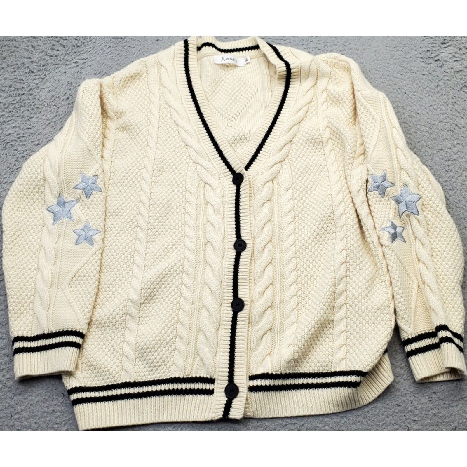 Vintage ANRABESS Cardigan Womens XL Tan Cable Knit Embroidered Star V Neck Button Front Womens Size XL Tan Cable Knit Cardigan Size XL / US 12-14 / IT 48-50 - 2 Thumbnail