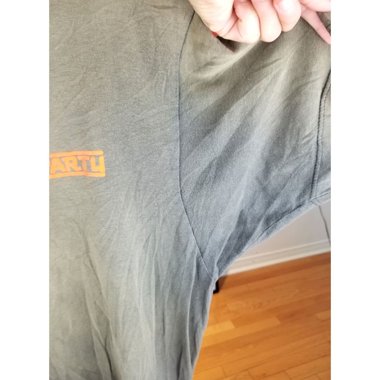 Vintage VINTAGE HOLLEY MOPARTY GRADIENT SUN FADED BOXY T-SHIRT XLARGE Men Size US XL / EU 56 / 4 - 7 Thumbnail