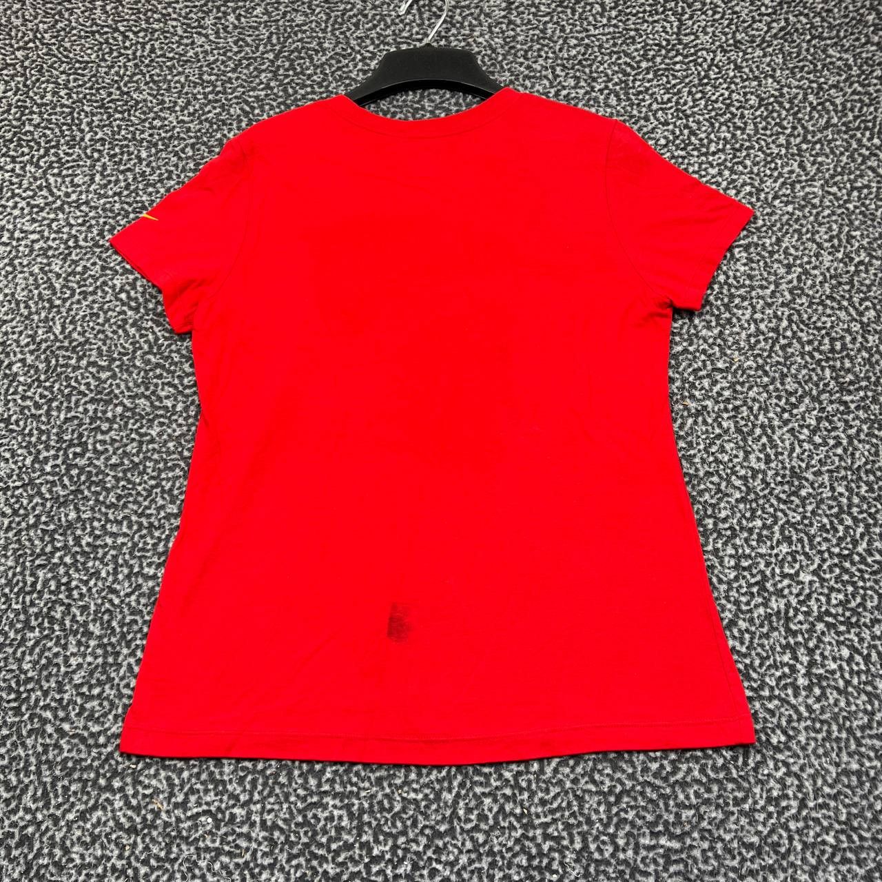 Nike Nike Shirt Women Medium Red Kansas City Chiefs Short Sleeve Size M / US 6-8 / IT 42-44 - 2 Thumbnail