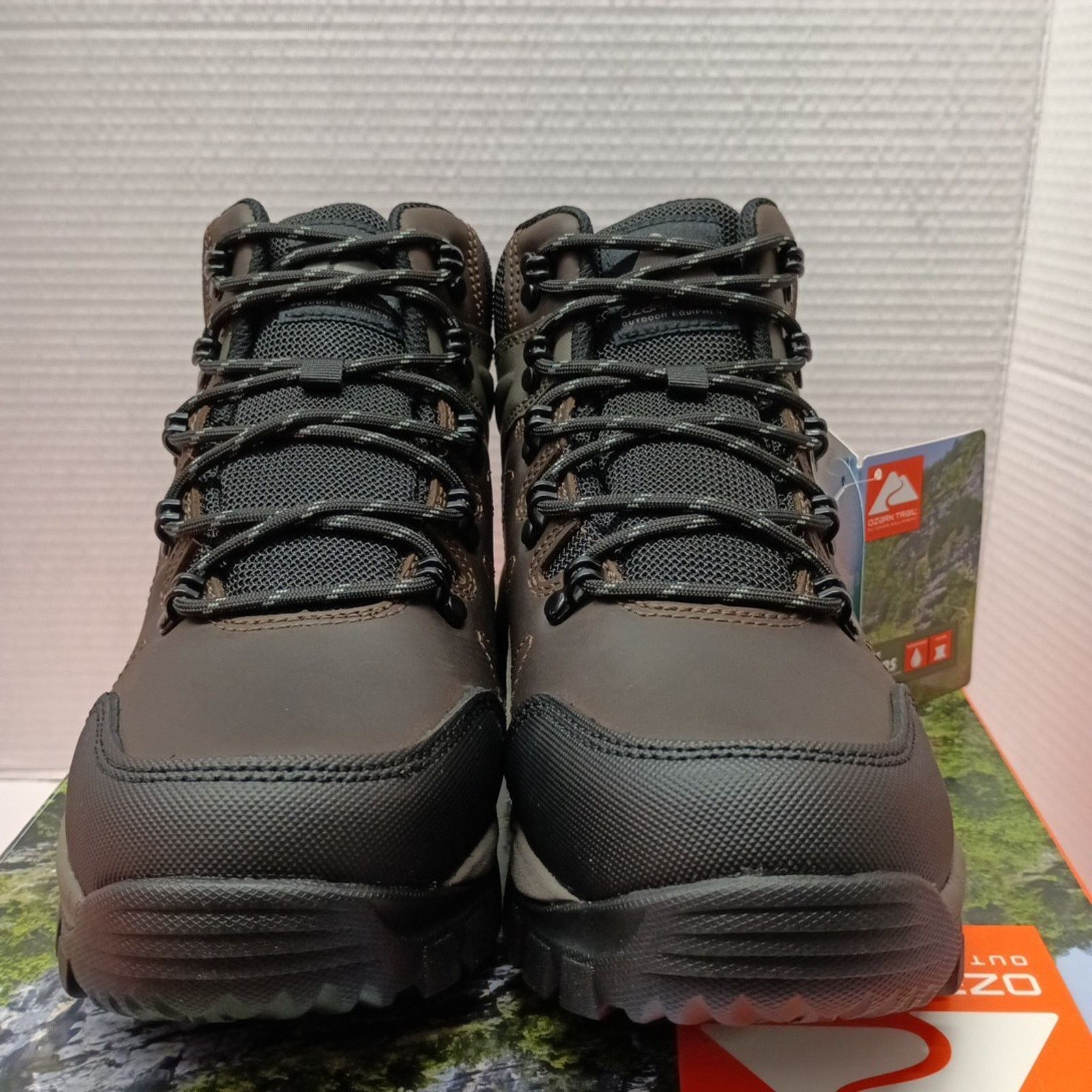Other Ozark Trail Men's Hikers Leather Boots Meadows 2.0 Size 7 Size US 7 / EU 40 - 2 Thumbnail