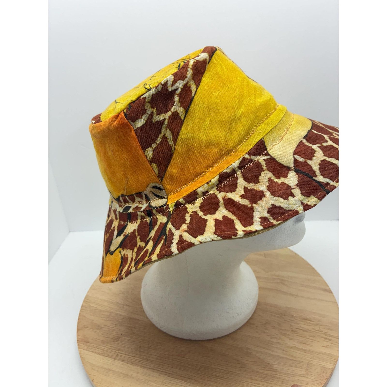 Other Gerald — Upcycled Waxed Cotton Giraffe Bucket Hat Size ONE SIZE - 7 Thumbnail