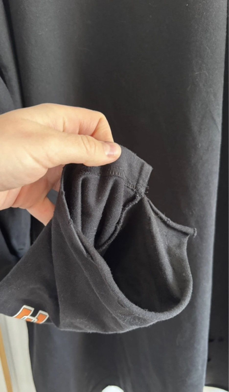 Balenciaga Balenciaga T-shirt Size US L / EU 52-54 / 3 - 11 Thumbnail