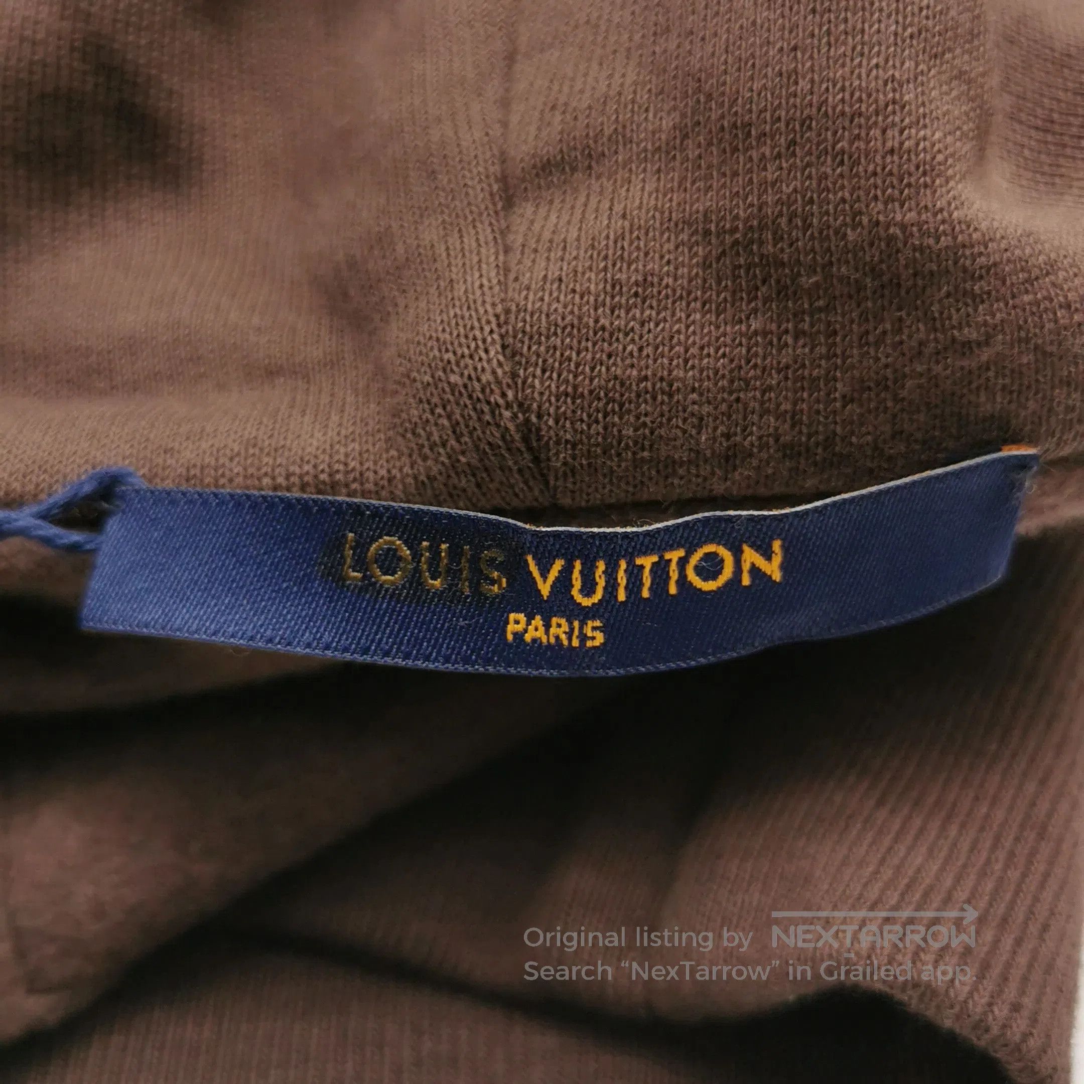 Louis Vuitton Louis Vuitton Bee Patch Hooded Sweatshirt S. Size US S / EU 44-46 / 1 - 1 Thumbnail