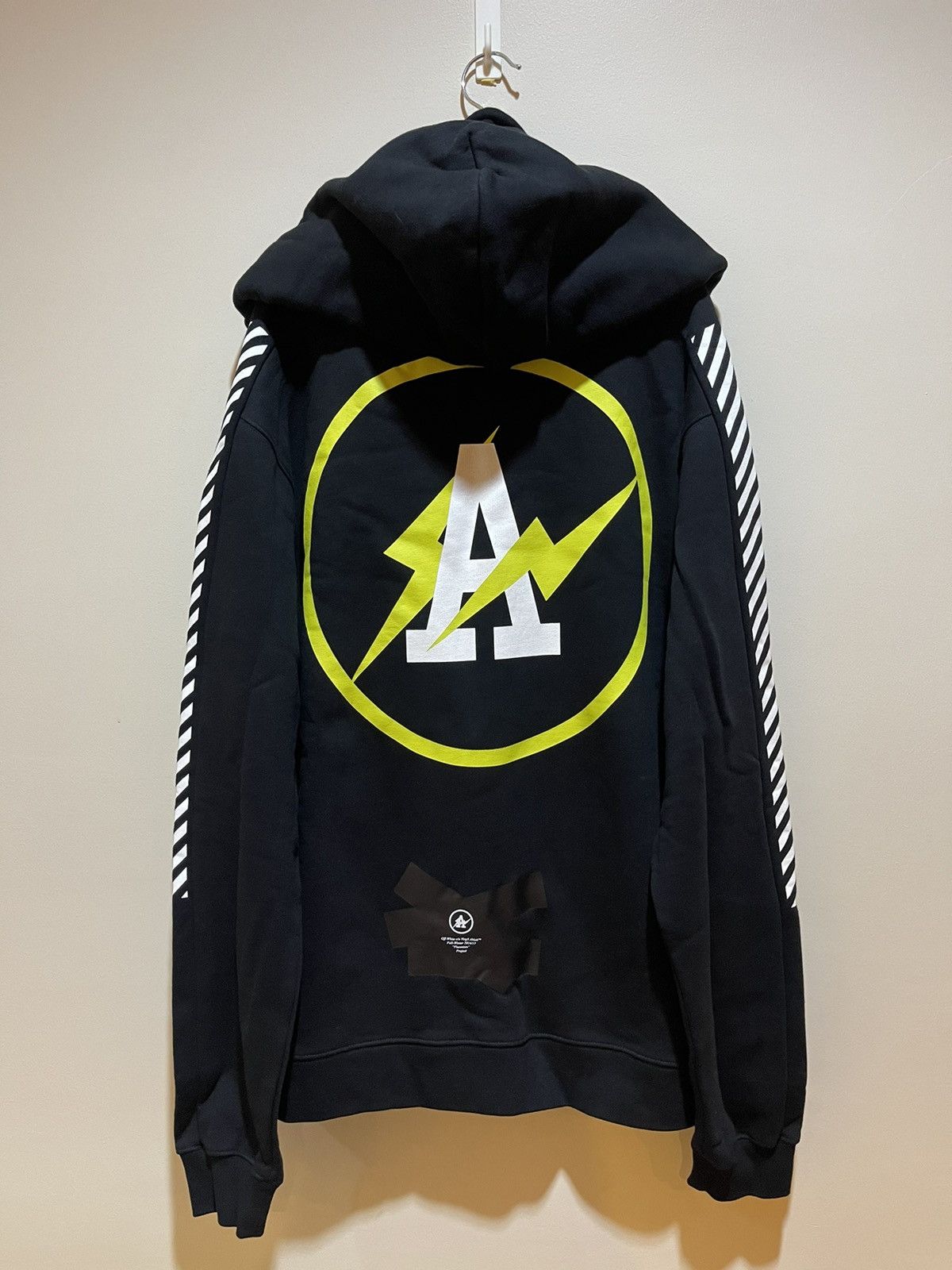 Fragment Design × Off-White × Virgil Abloh 🔥NEW WITH TAG!! Offwhite x Flagment hoodie 2016🔥 Size US XL / EU 56 / 4 - 3 Thumbnail