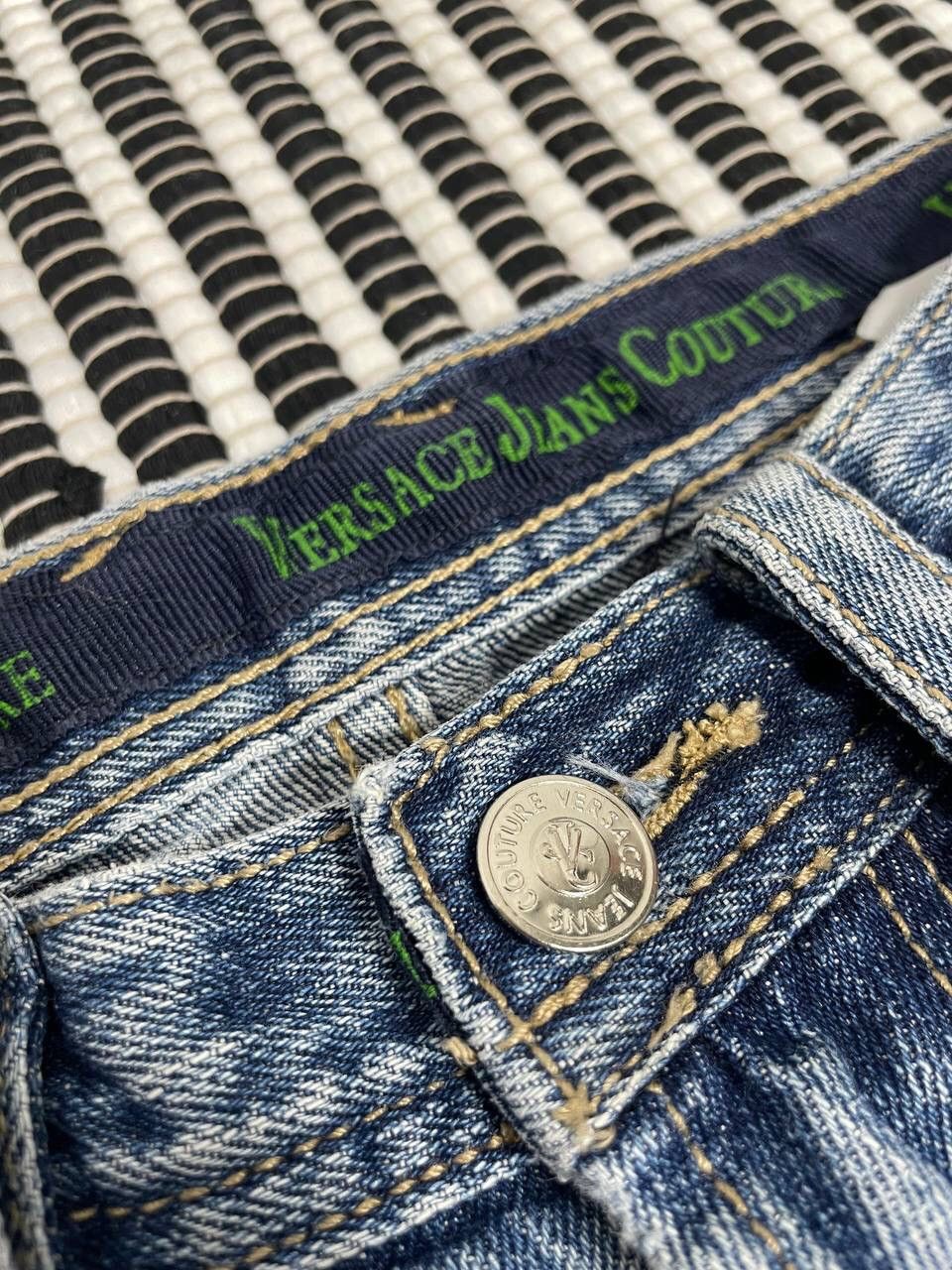 Japanese Brand × Versace Jeans Couture × Vintage Vintage Versace Jeans Couture Distressed Denim Pants Y2K Size US 30 / EU 46 - 8 Thumbnail