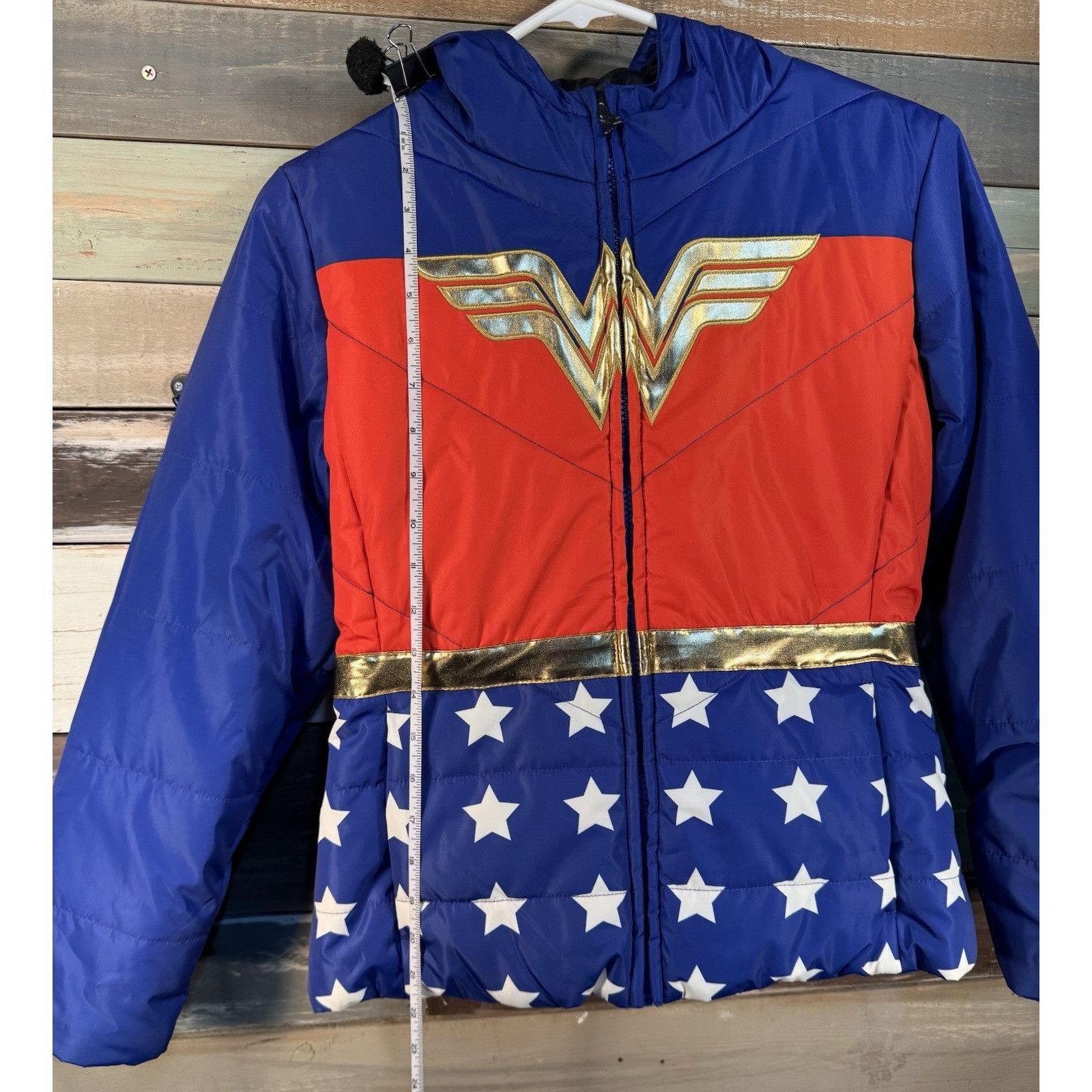 DC Comics FUN WEAR Comics DC Wonder Woman Girls Puffer Puffy Jacket Si Size L / US 10 / IT 46 - 14 Thumbnail