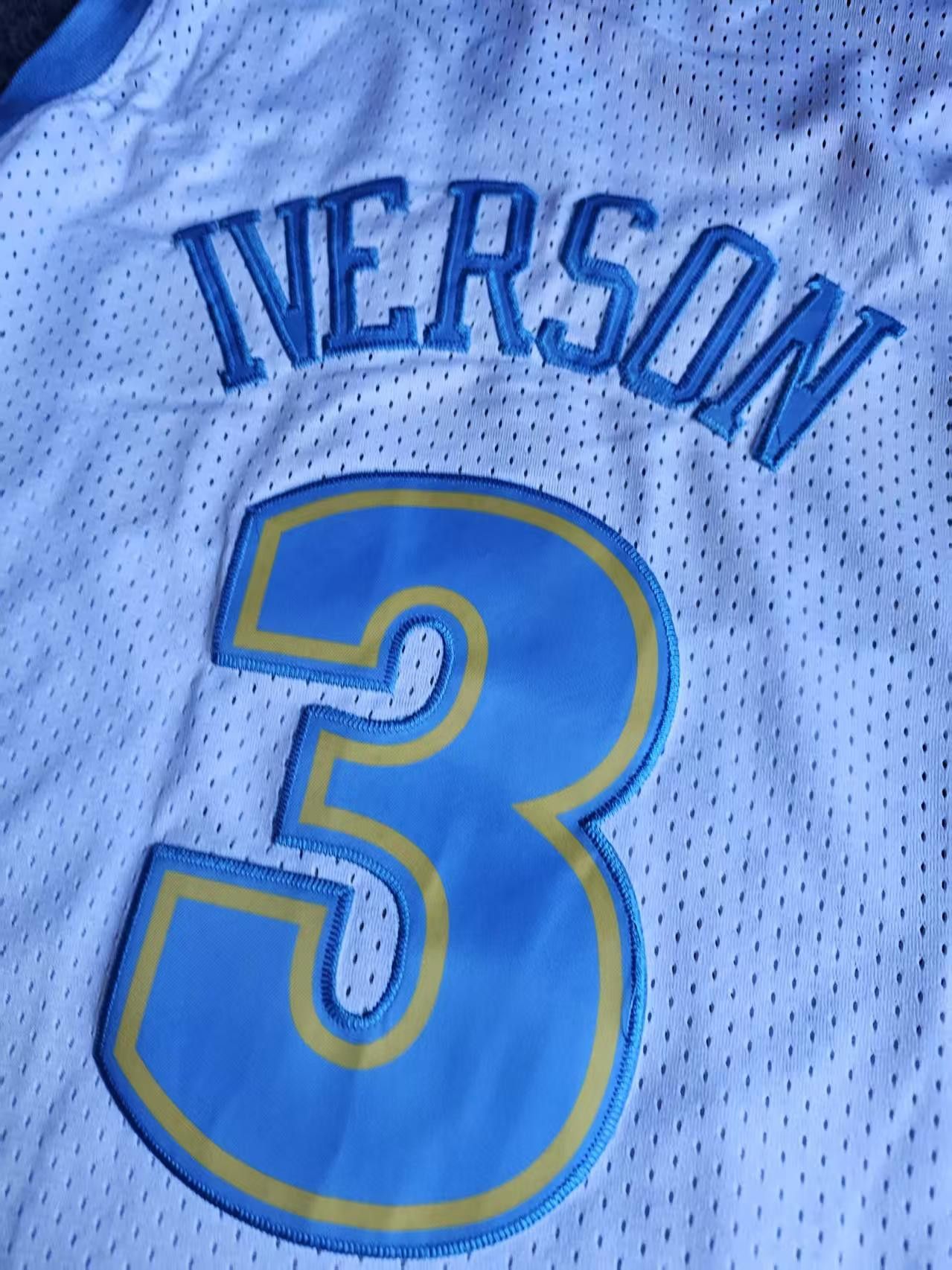 NBA 2006 07 Denver Nuggets 3 Allen Iverson Jersey Size US M / EU 48-50 / 2 - 4 Thumbnail