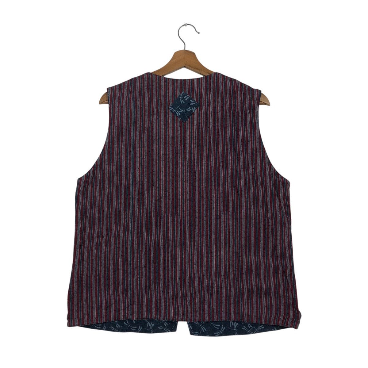 Japanese Brand 📌Vintage Waist Coats Tank Top Union Made Navajo Design Size US M / EU 48-50 / 2 - 13 Thumbnail