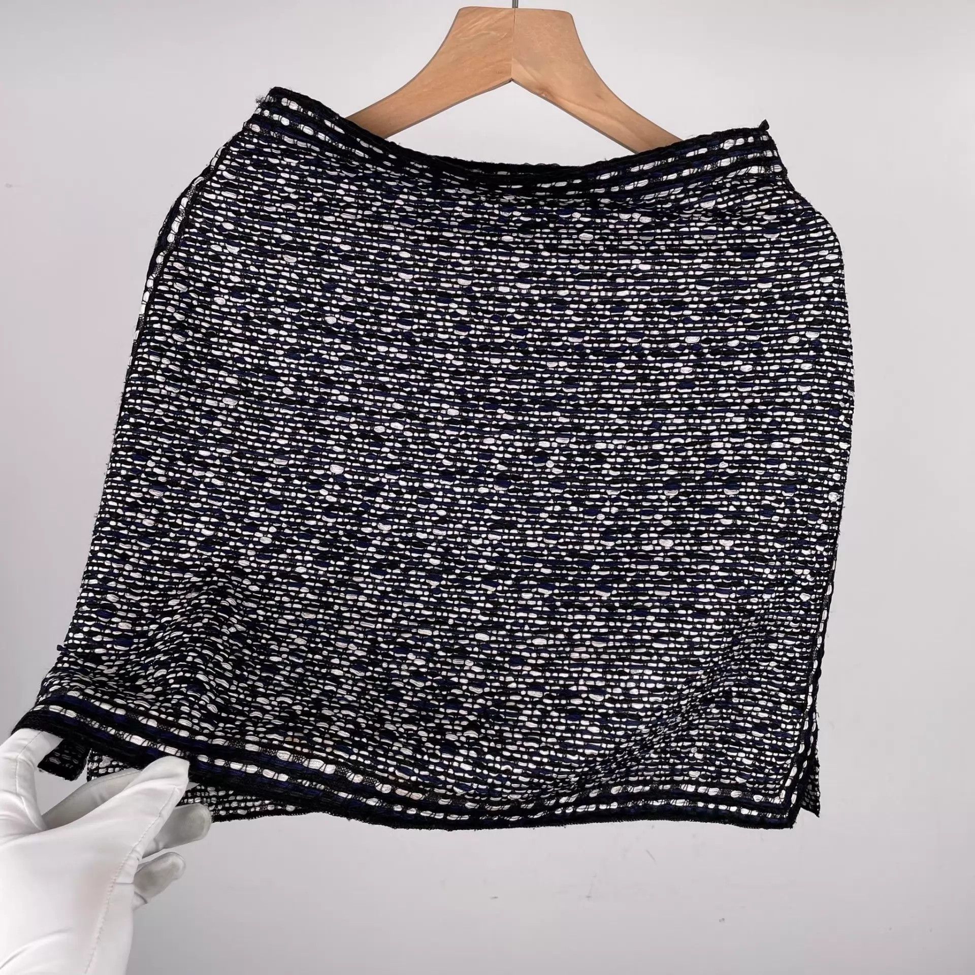 Dior Dior Women's Gray Skirt 36 Size 26" / US 2 / IT 38 - 9 Thumbnail