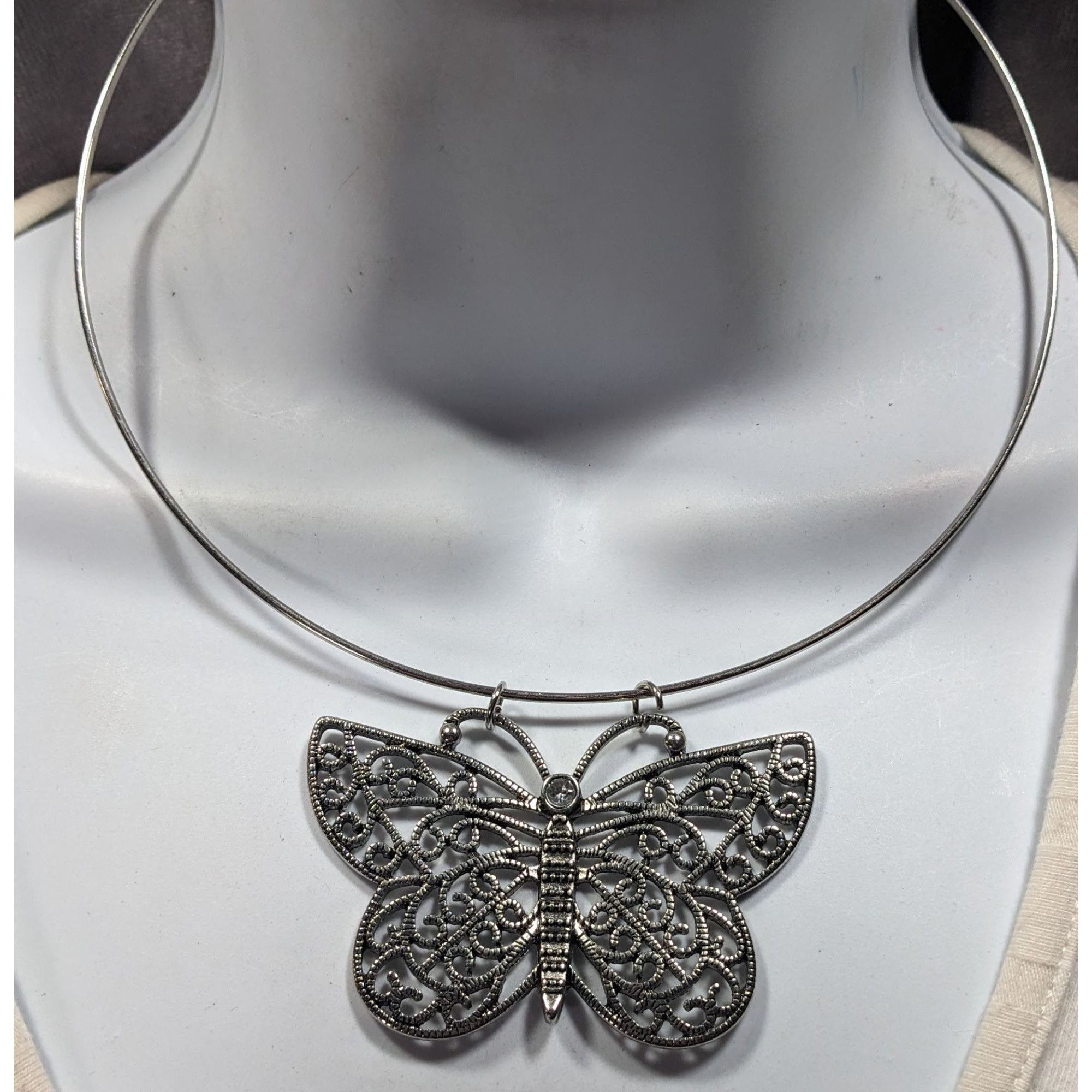 Other Festival Fairycore Butterfly Pendant Coil Neckalce Size ONE SIZE - 2 Thumbnail