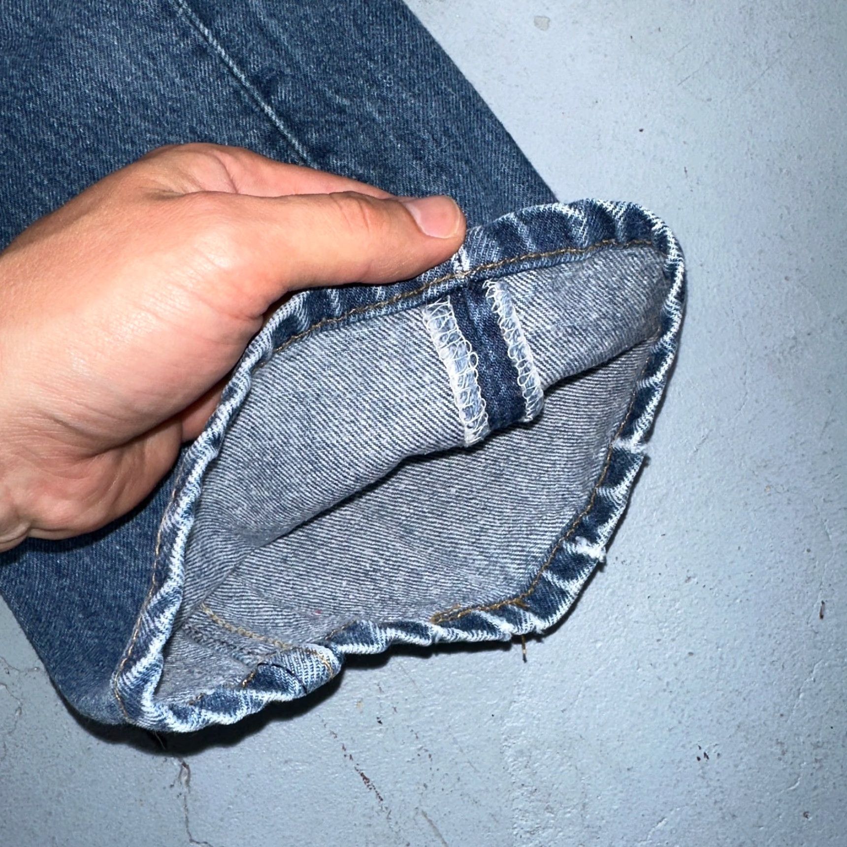 Levi's VINTAGE Levi's 501 Jeans USA 90s Straight Leg Blue Cotton Denim 36x32 Regular Mens 5-Pocket Size US 36 / EU 52 - 4 Thumbnail