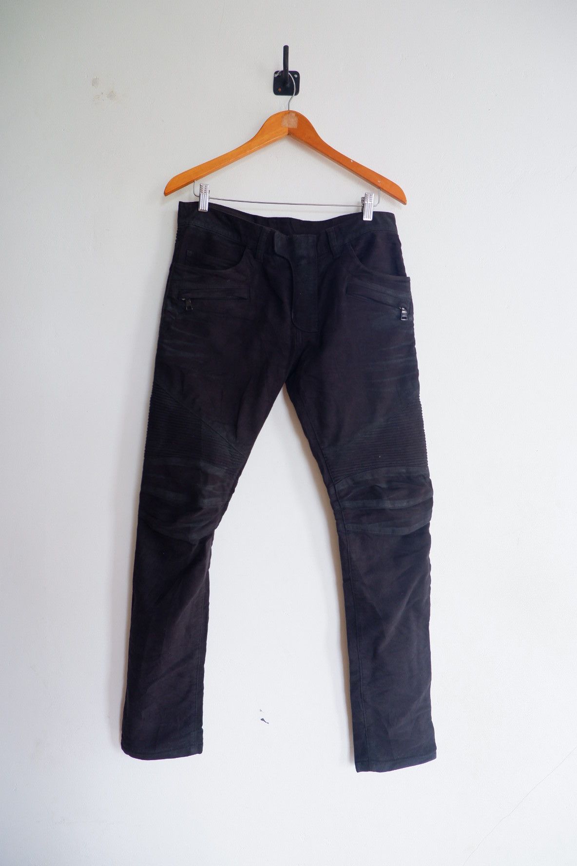 Balmain BALMAIN Christophe Decarnine Biker Waxed Jeans Size US 33 - 1 Thumbnail