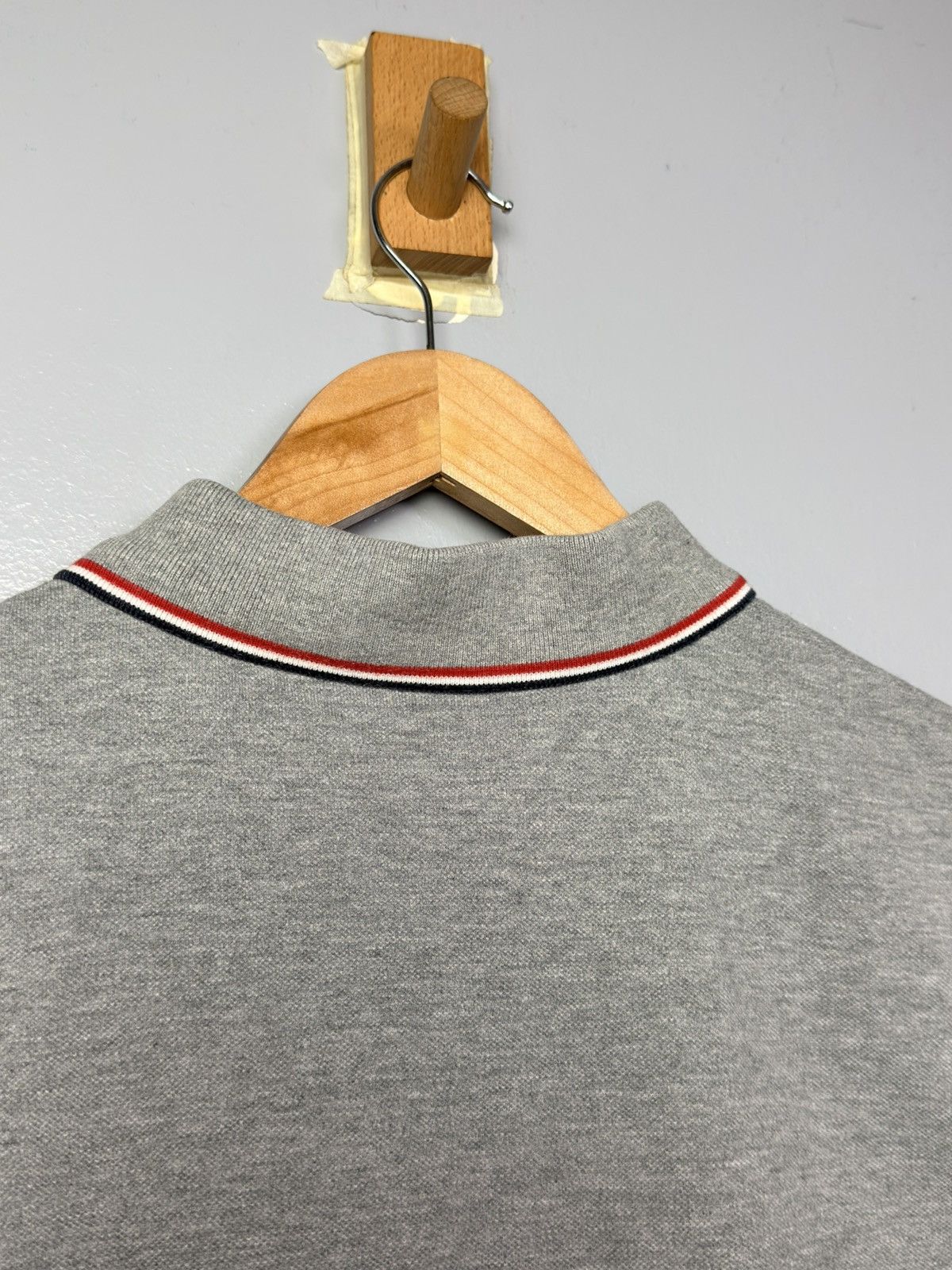 Moncler Moncler Grey Polo Shirt Size US L / EU 52-54 / 3 - 7 Thumbnail