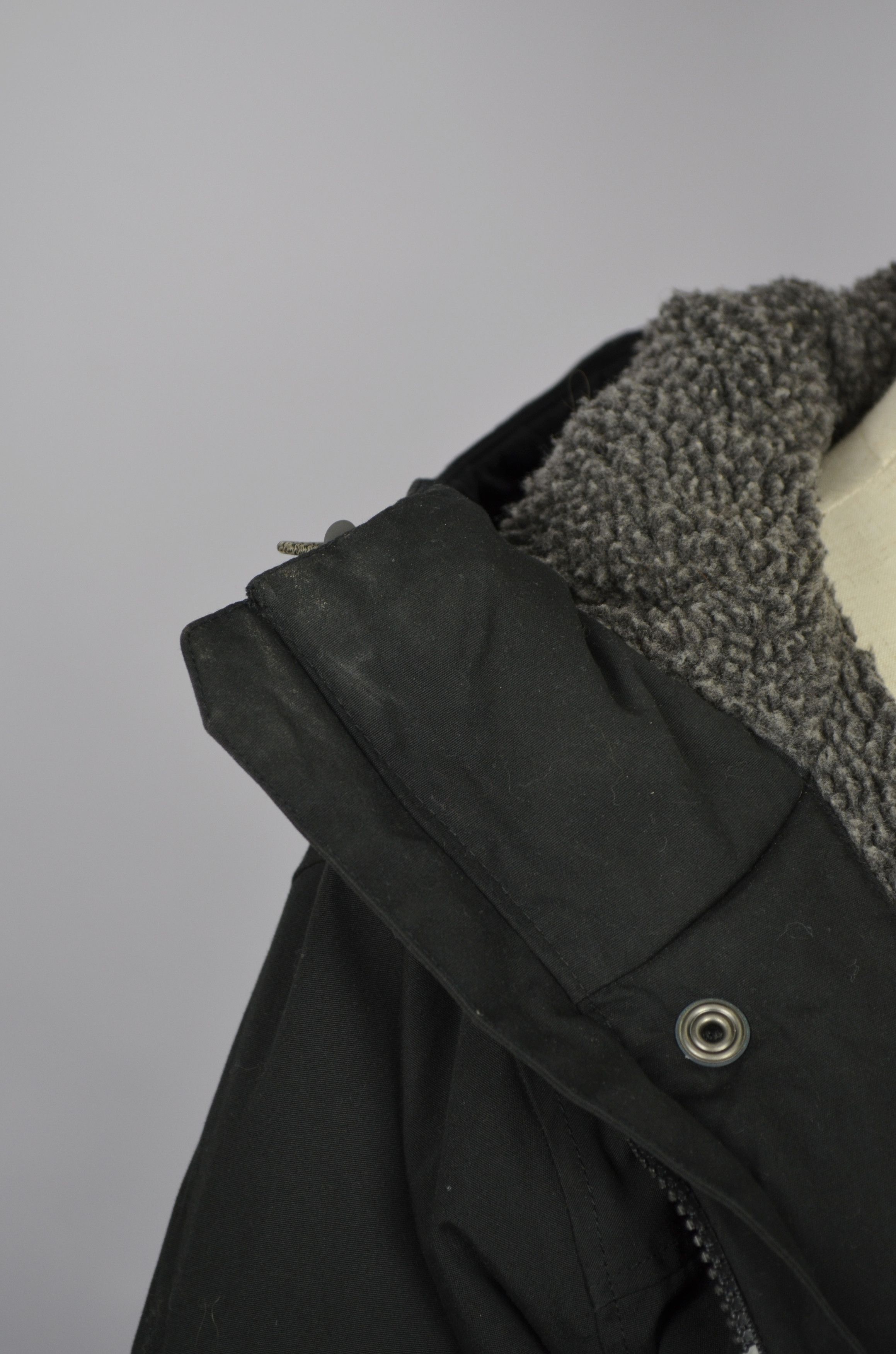 Fjallraven Fjallraven Greenland Winter Parka Black G-1000 Jacket Size L Size L / US 10 / IT 46 - 10 Thumbnail