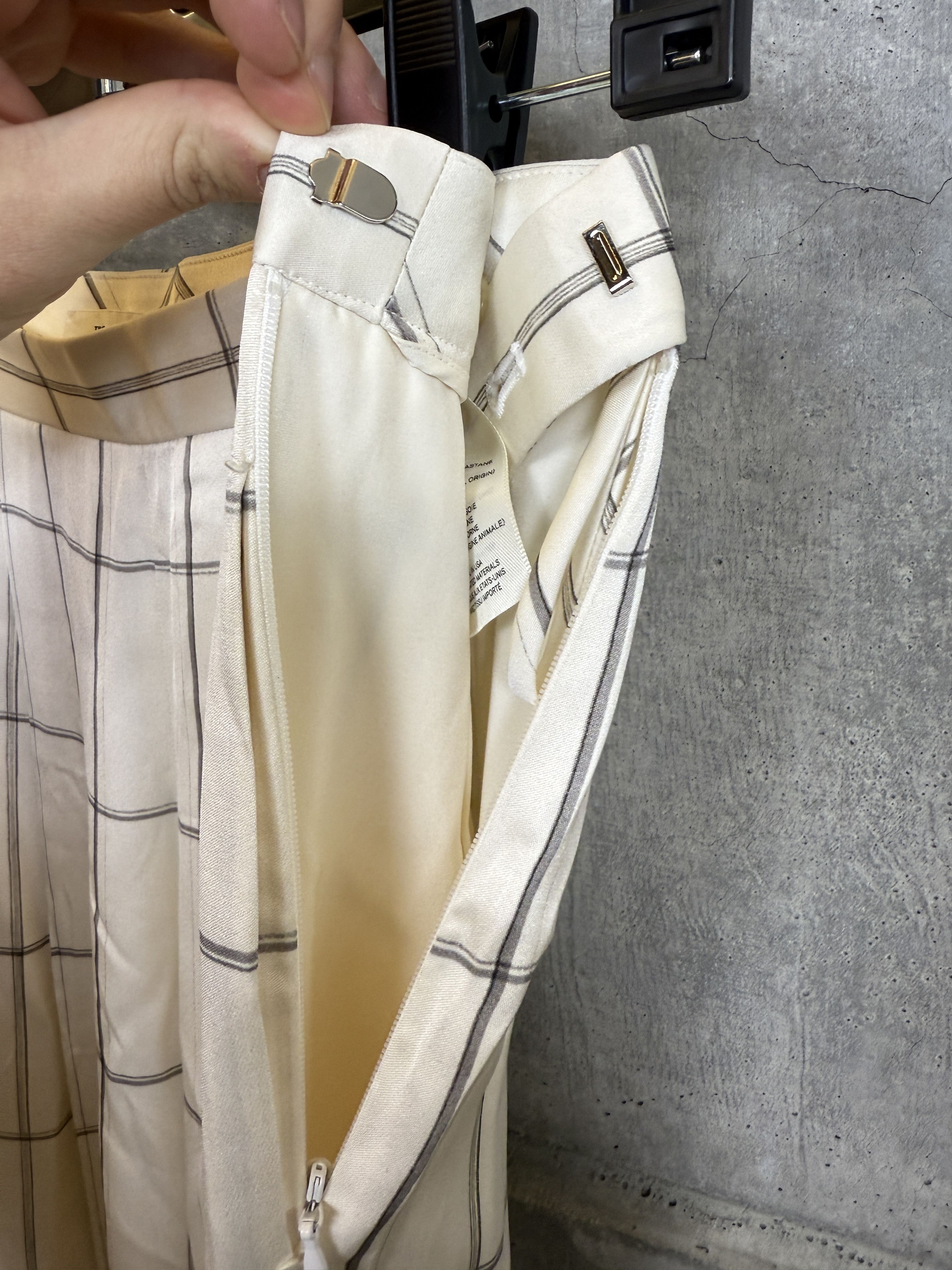 The Row The Row Side Zip Silk Pants Size 26" / US 2 / IT 38 - 6 Thumbnail