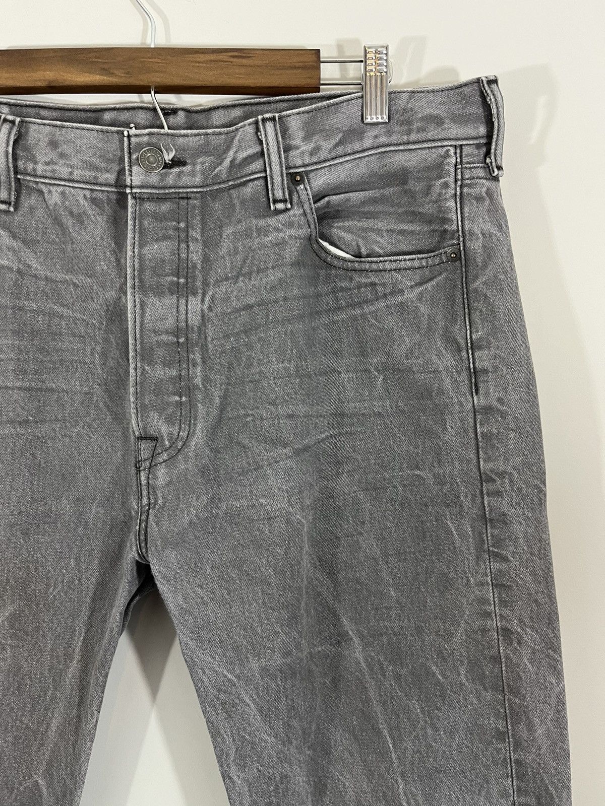 Levi's × Vintage Levi 501 Faded Distressed Jeans Size US 38 / EU 54 - 2 Thumbnail