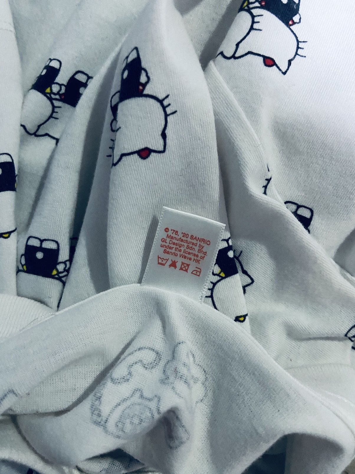 Anime Full Print Hello Kitty Tee Size US XS / EU 42 / 0 - 6 Thumbnail