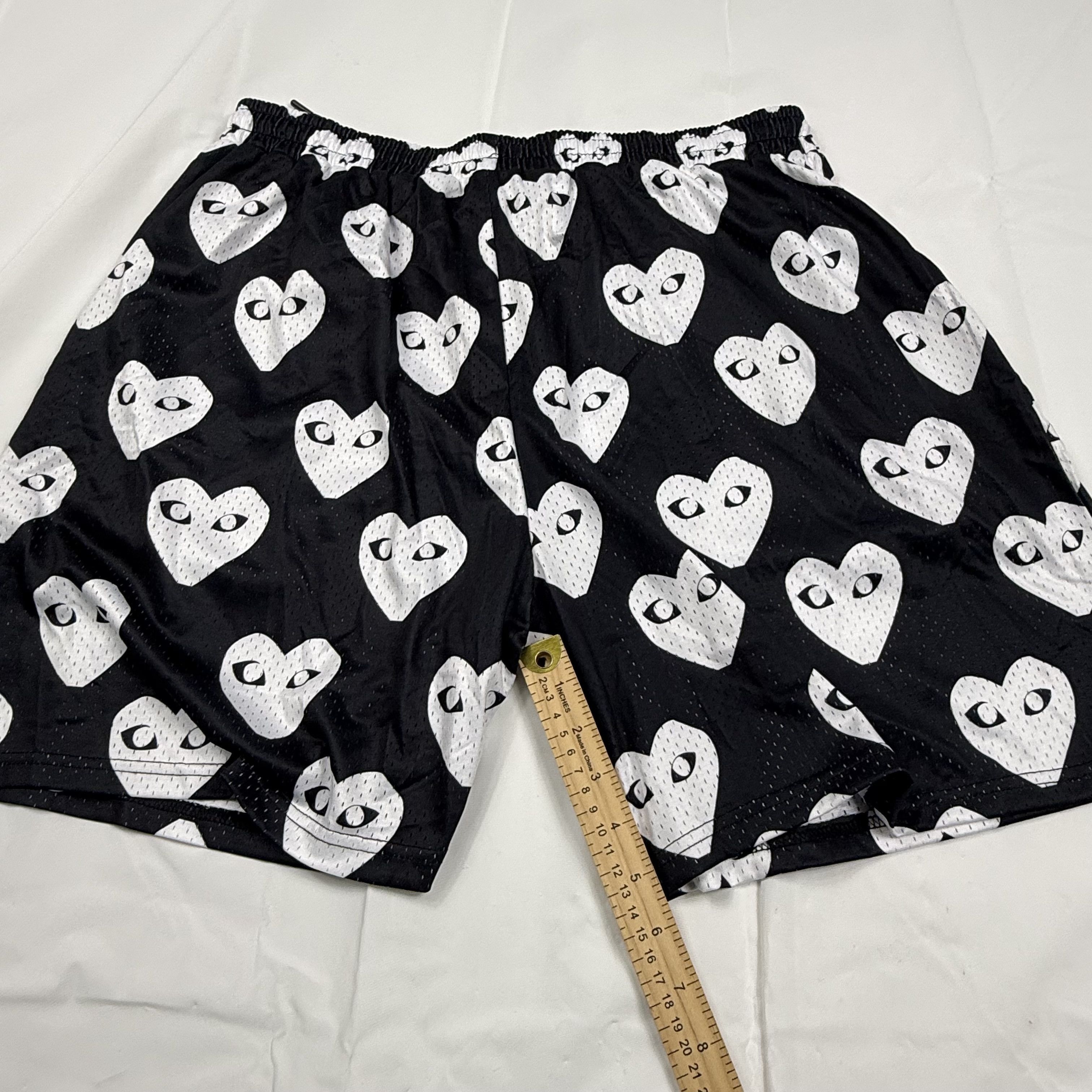 Other OB Heart Graphic Mesh Athletic Shorts Black White XXL Size US 40 / EU 56 - 5 Thumbnail