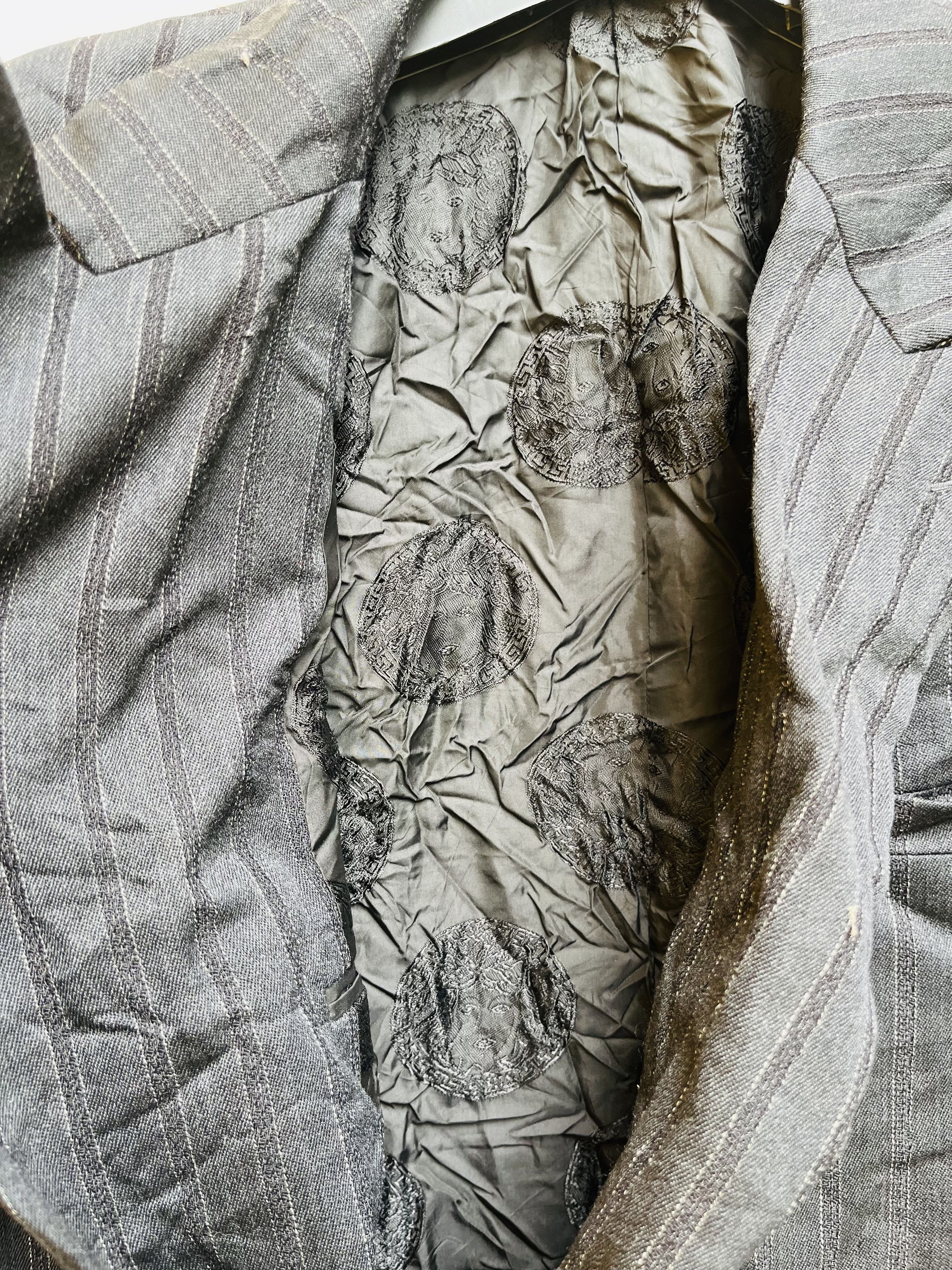 Designer × Versace × Vintage Vintage Versace Distressed Italian Designer Fashion Style Size US L / EU 52-54 / 3 - 10 Thumbnail