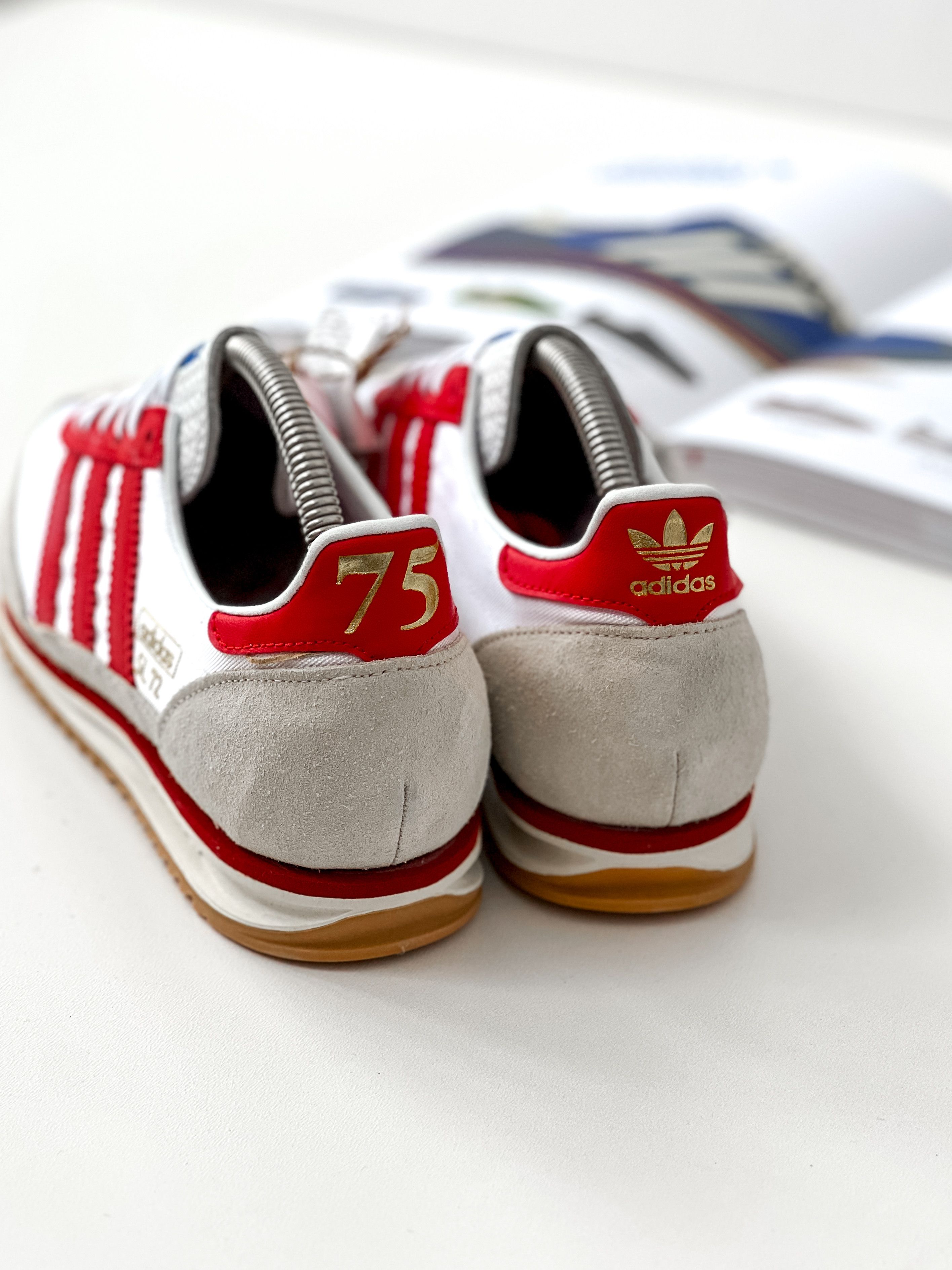 Adidas Adidas SL 72 | 75th Anniversary White Better Scarlet JP5277 Size US 8.5 / IT 38.5 - 11 Thumbnail