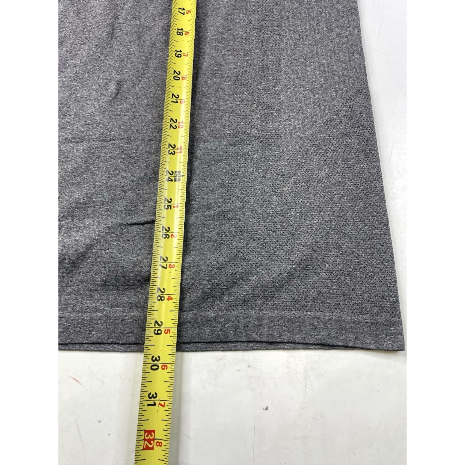 Lululemon Lululemon Metal Vent Tech Shirt Mens XL Gray Long Sleeve Running Yoga Cross Training Athletic T-Shirt Vent Tech Logo Quick Dry Lightweight Stretch Size US XL / EU 56 / 4 - 7 Thumbnail
