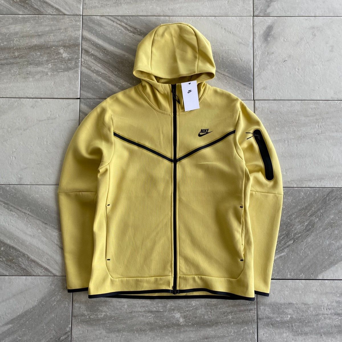 fleece nike nikelab hooded shirts & tops