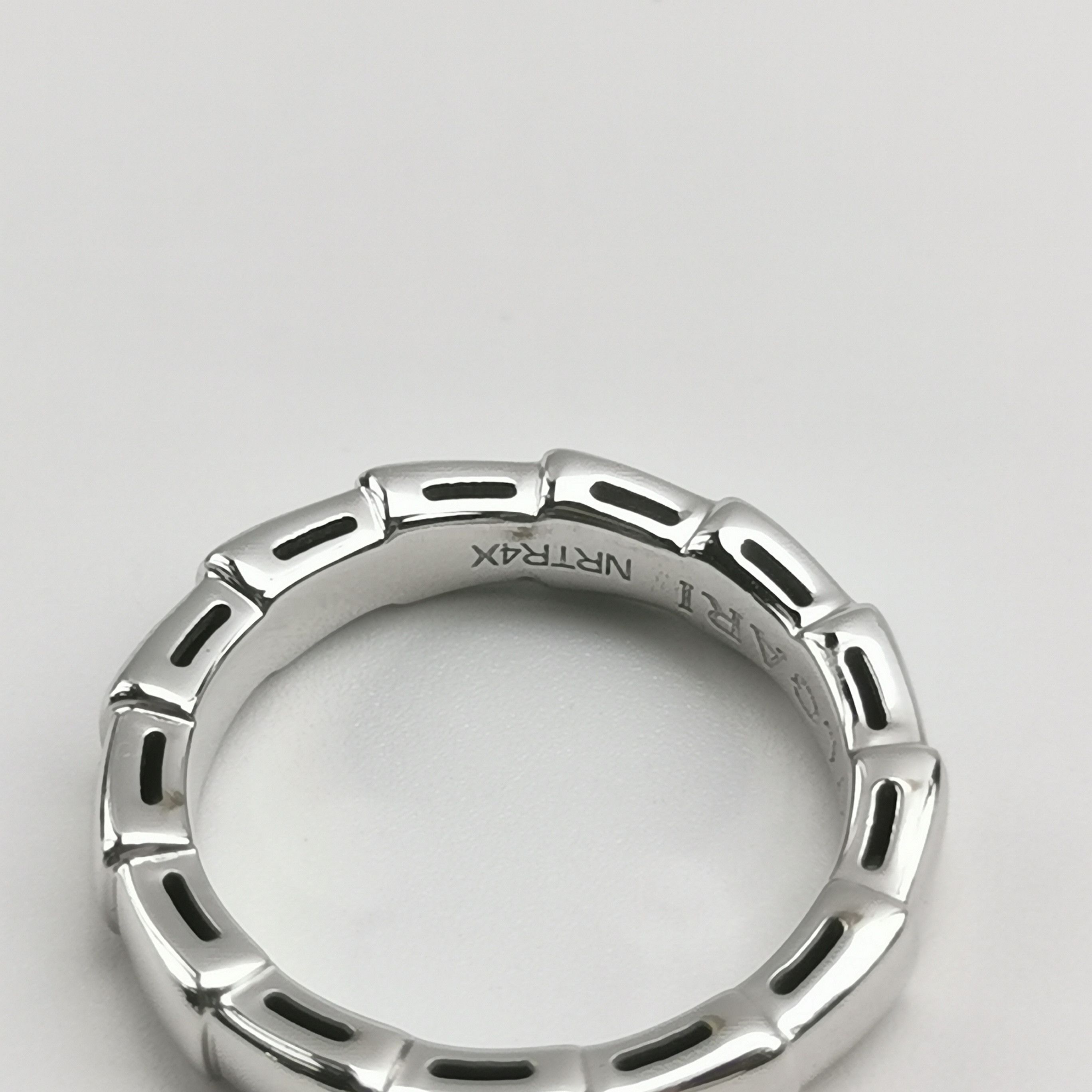 Bvlgari Bvlgari Serpenti 18K White Gold Ring Size 8 -z2505 Size ONE SIZE - 6 Thumbnail