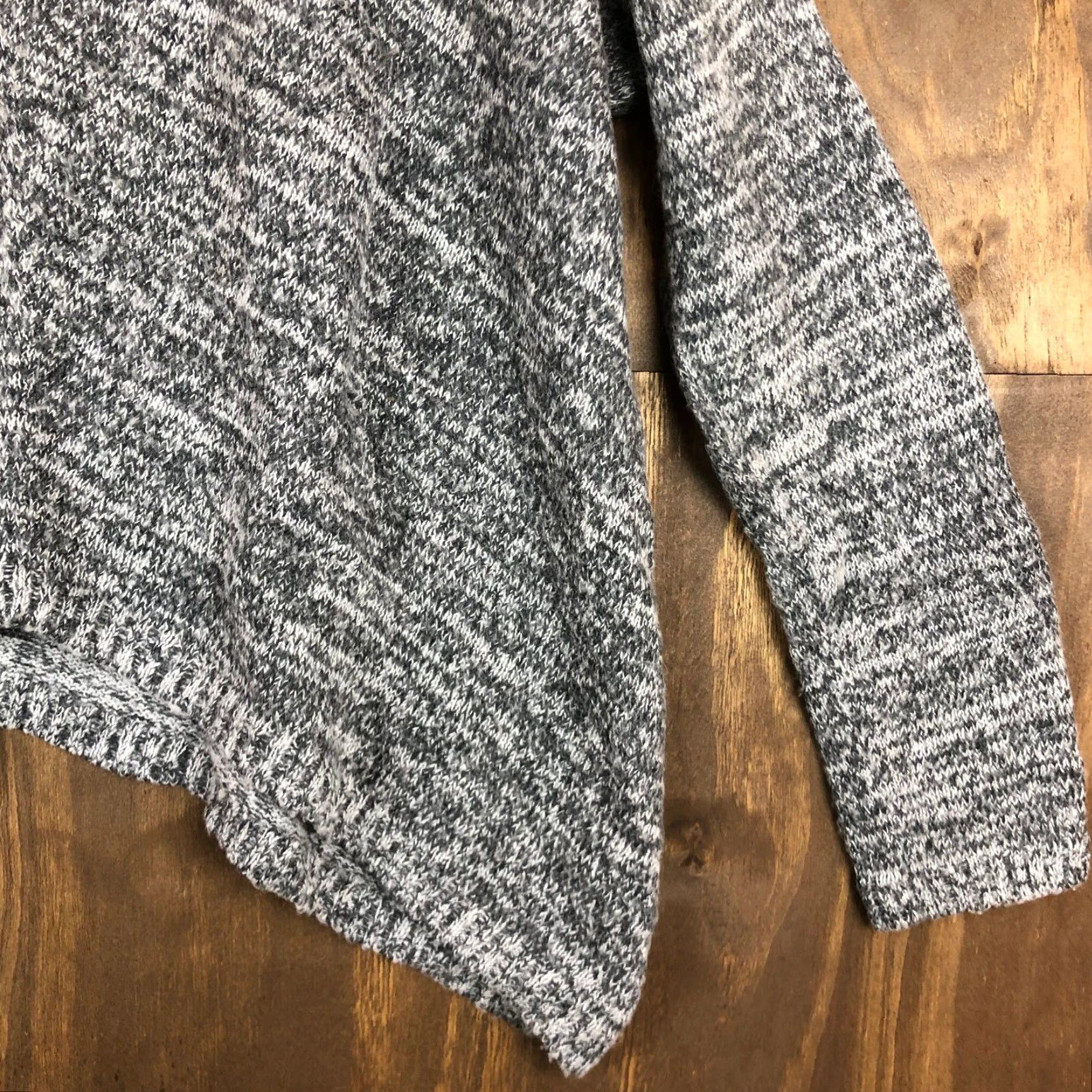 Express Express Womens Sweater Gray Mohair Wool Blend Cowl Neck Asymmetrical Hem M/L Size M / US 6-8 / IT 42-44 - 4 Thumbnail