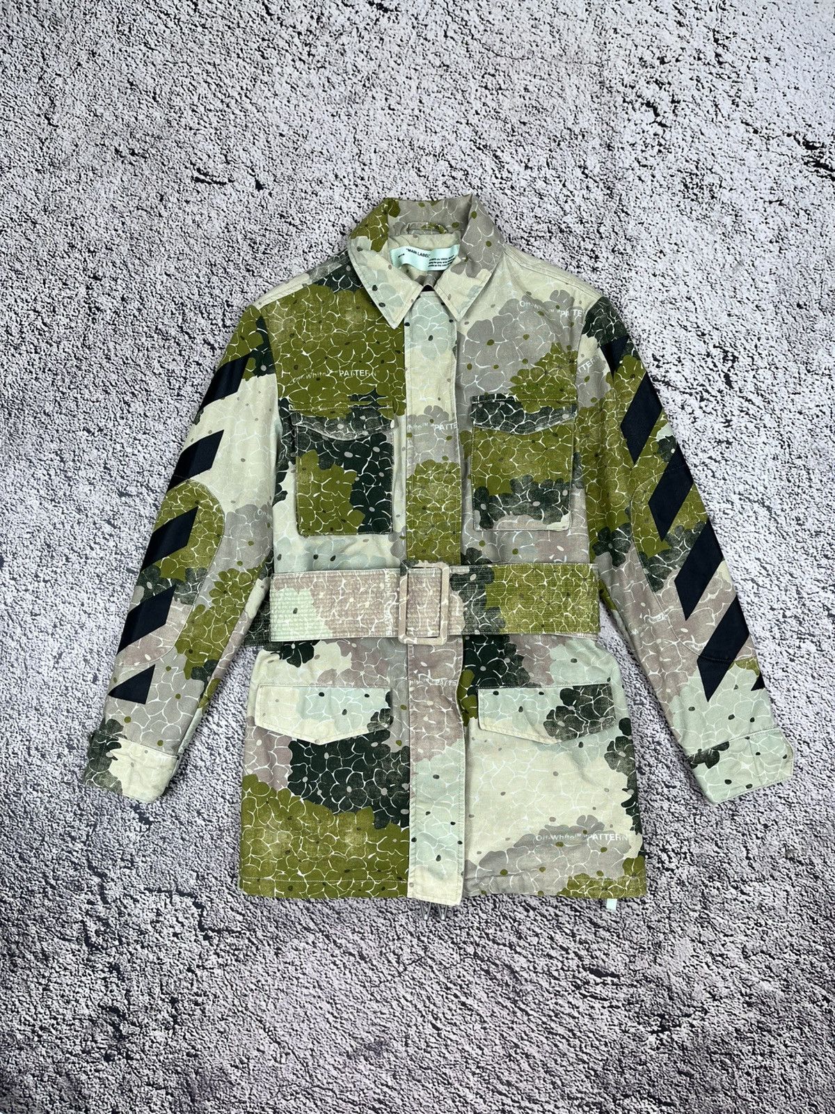 Off-White Off-White Floral Camo AOP Jacket M-65 Cargo Coat Abloh Era Size S / US 4 / IT 40 - 1 Thumbnail