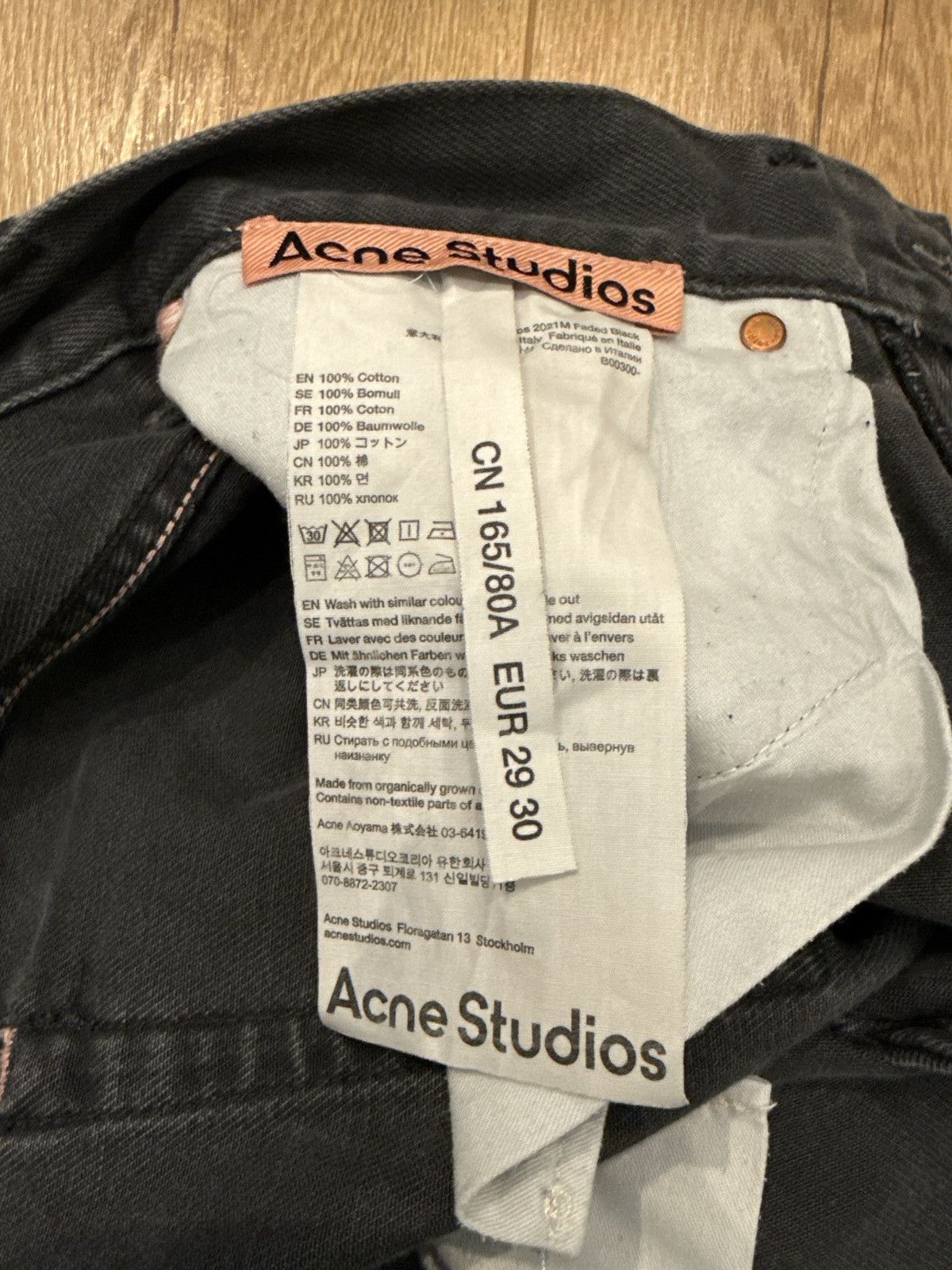 Acne Studios Acne Studios 2021M faded black denim Size US 29 - 4 Thumbnail