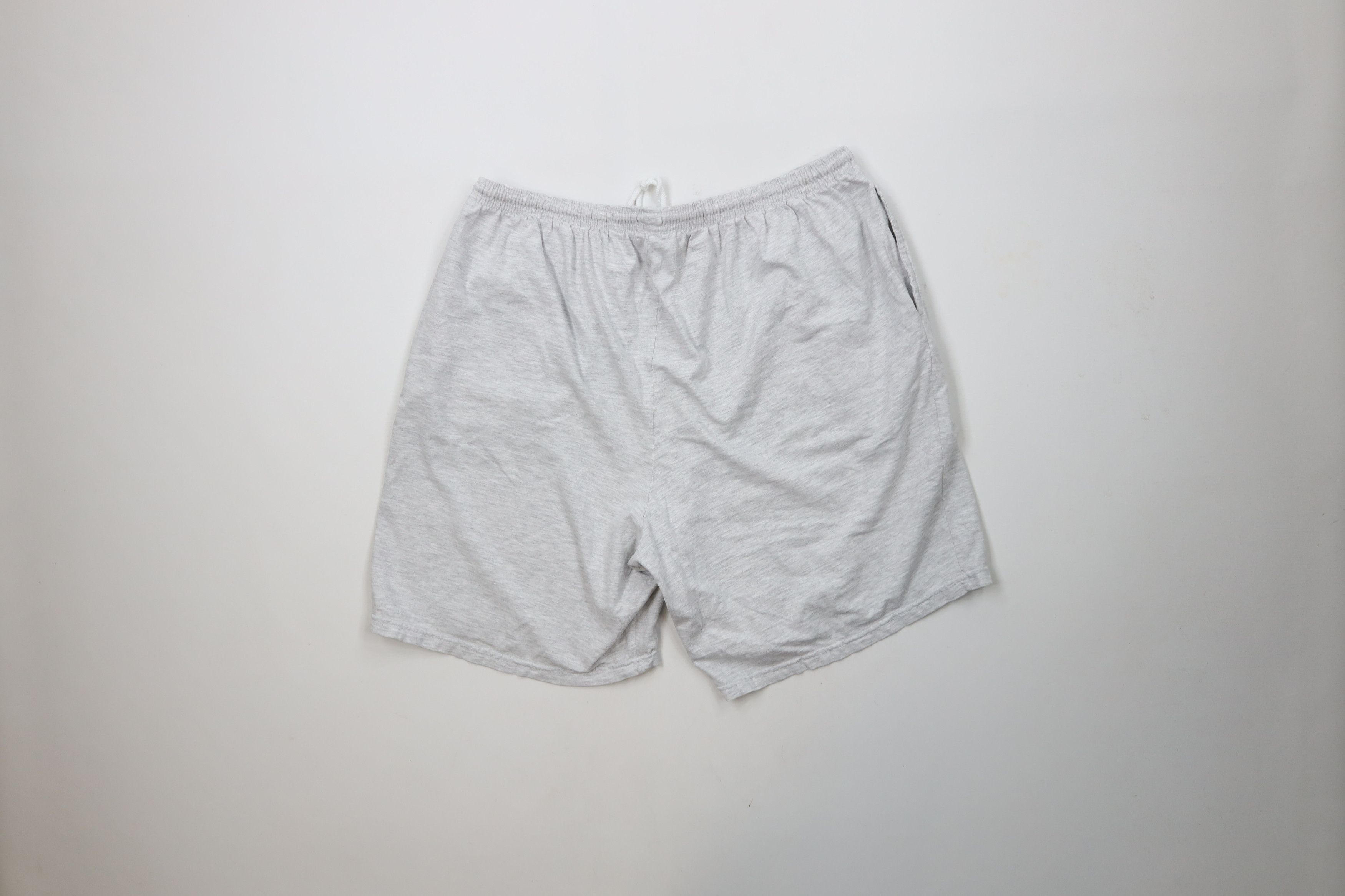 Vintage Vintage 90s Streetwear Heavyweight Above Knee Shorts Gray Size US 36 / EU 52 - 9 Thumbnail