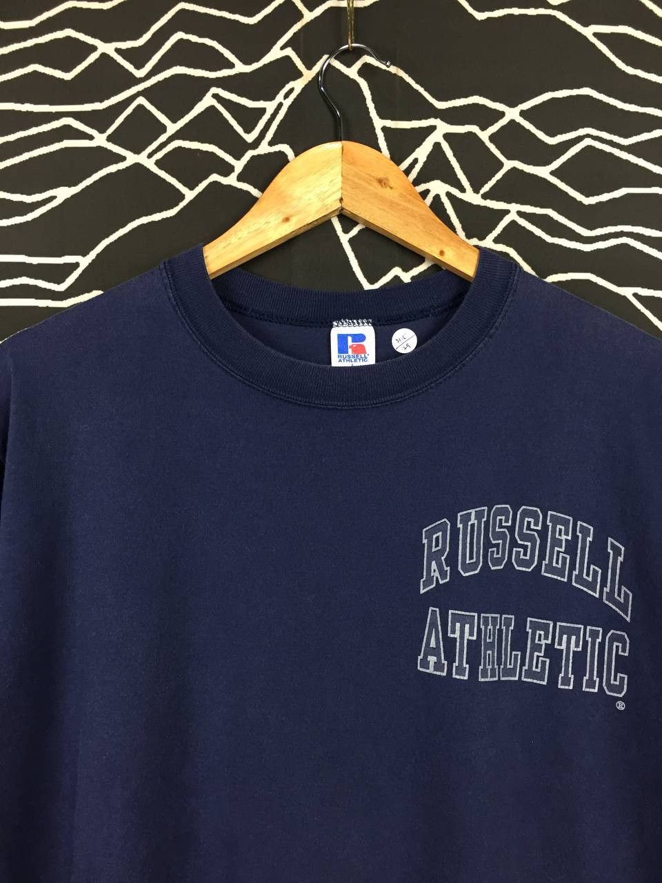 Russell Athletic × Vintage Vtg 90s Russell Athletics Spell Out Logo Made In Usa Tee Size US L / EU 52-54 / 3 - 3 Thumbnail