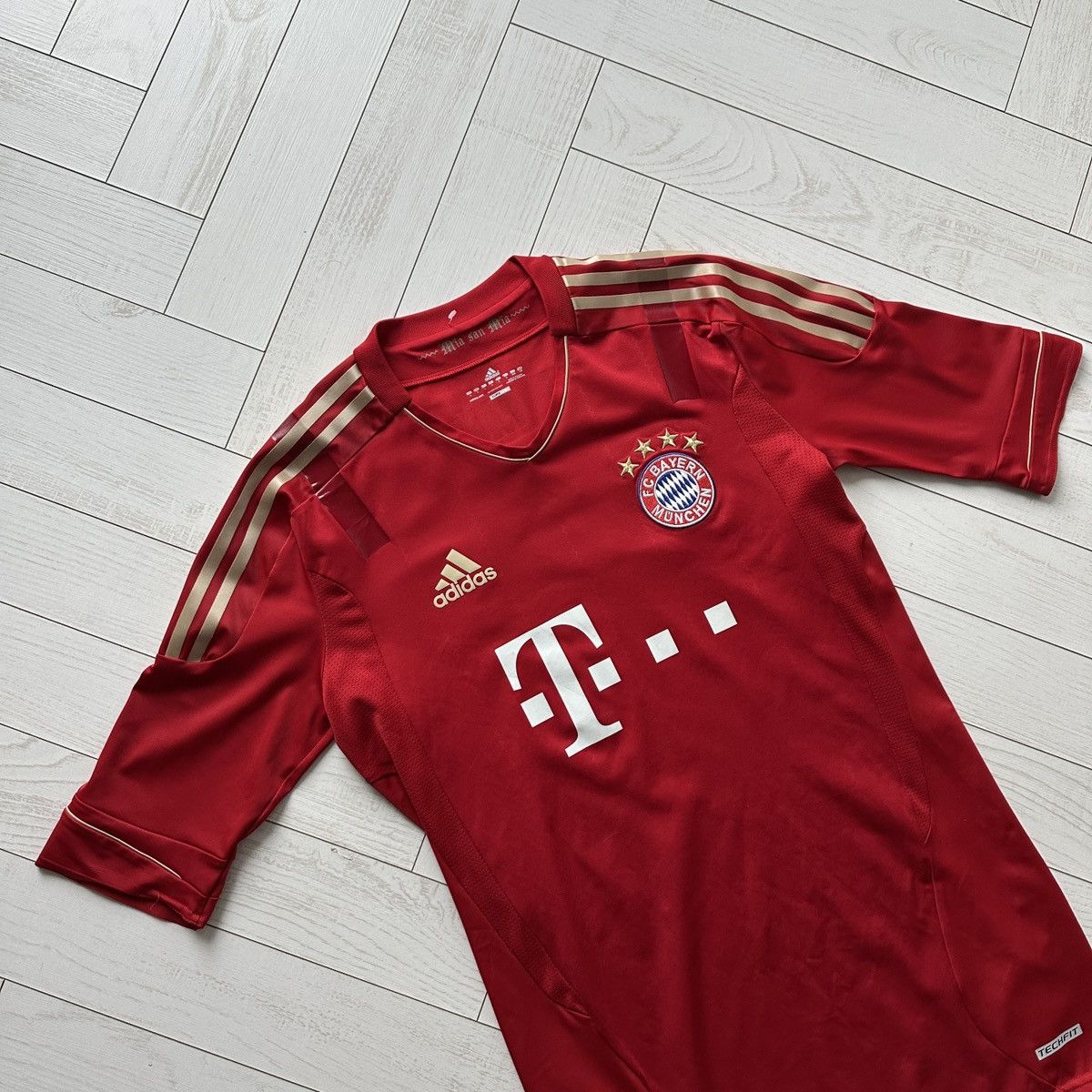 Adidas Bayern Munchen 11/12 Player Issue Techfit jersey Adidas rare Size US L / EU 52-54 / 3 - 5 Thumbnail