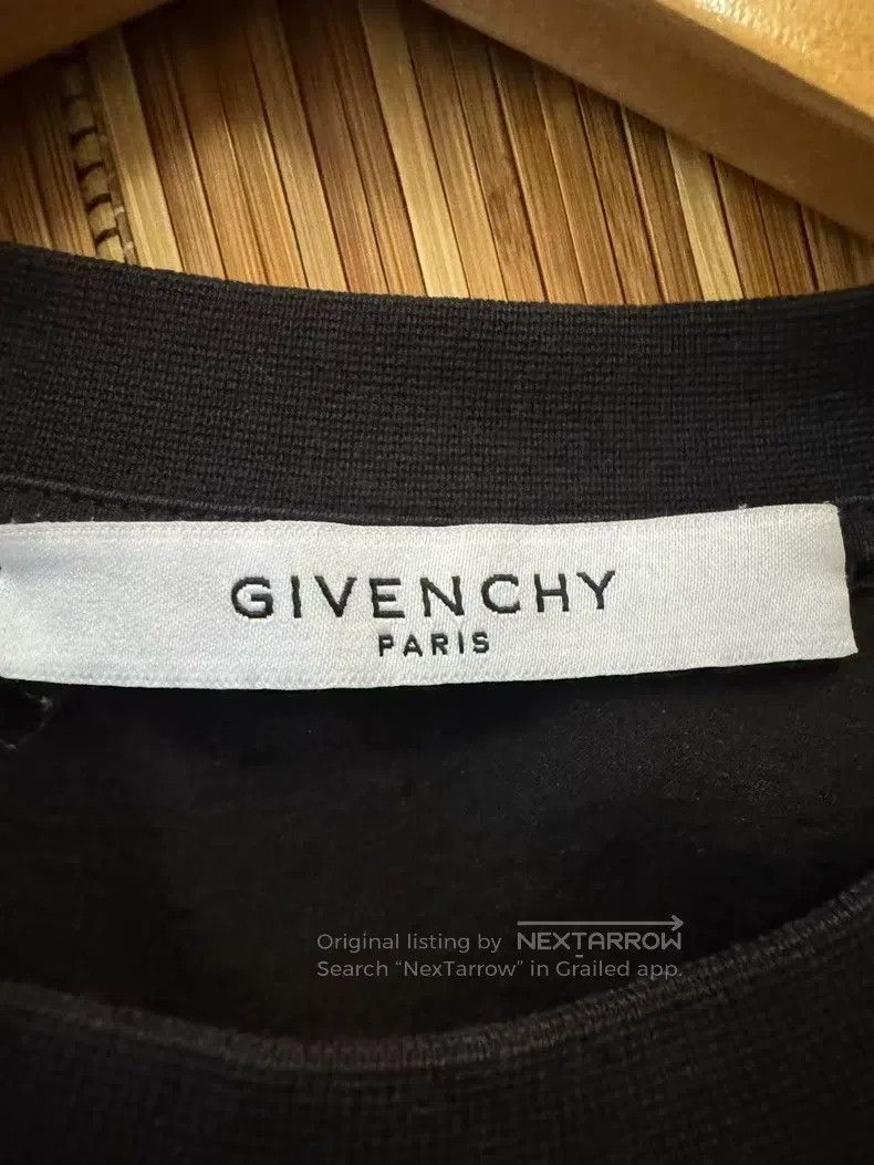 Givenchy Givenchy Big Hole Short Sleeve T-Shirt Size US S / EU 44-46 / 1 - 3 Thumbnail
