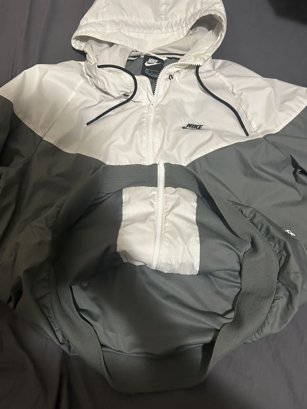 Nike Nike Grey Windbreaker Size US L / EU 52-54 / 3 - 5 Thumbnail