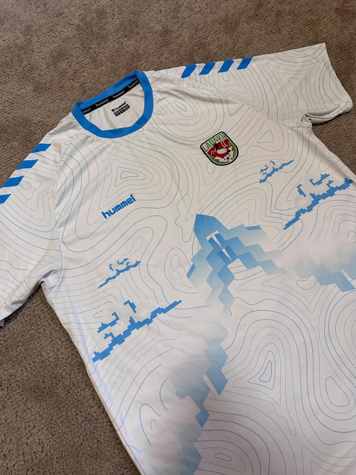 Hummel Ladakh FC India Football Soccer 2023/24 Hummel Jersey Shirt Size US XXL / EU 58 / 5 - 3 Thumbnail