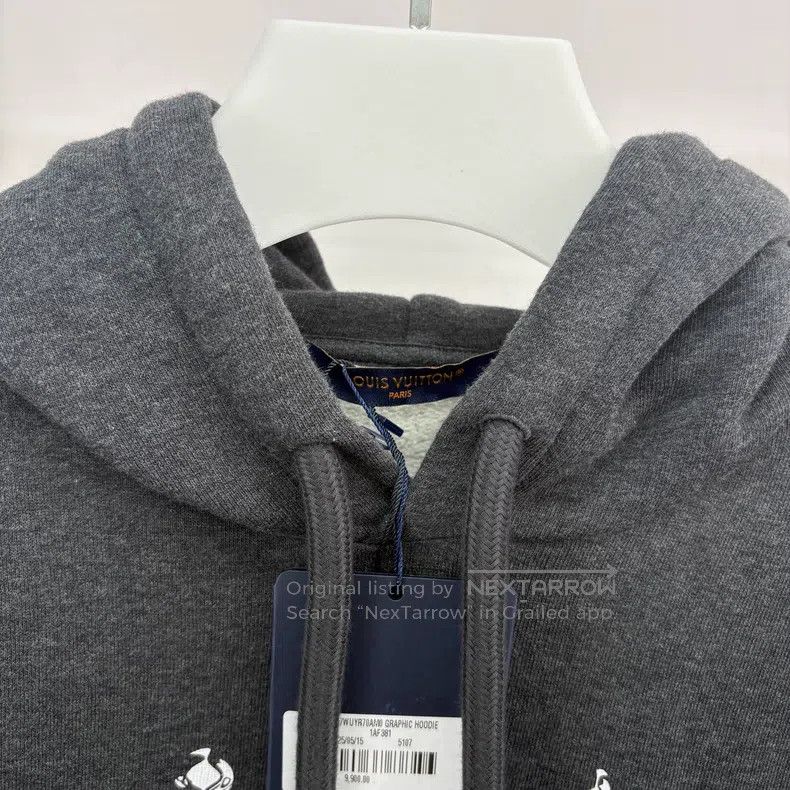 Louis Vuitton Louis Vuitton Graffiti logo hooded sweatshirt Size US M / EU 48-50 / 2 - 4 Thumbnail