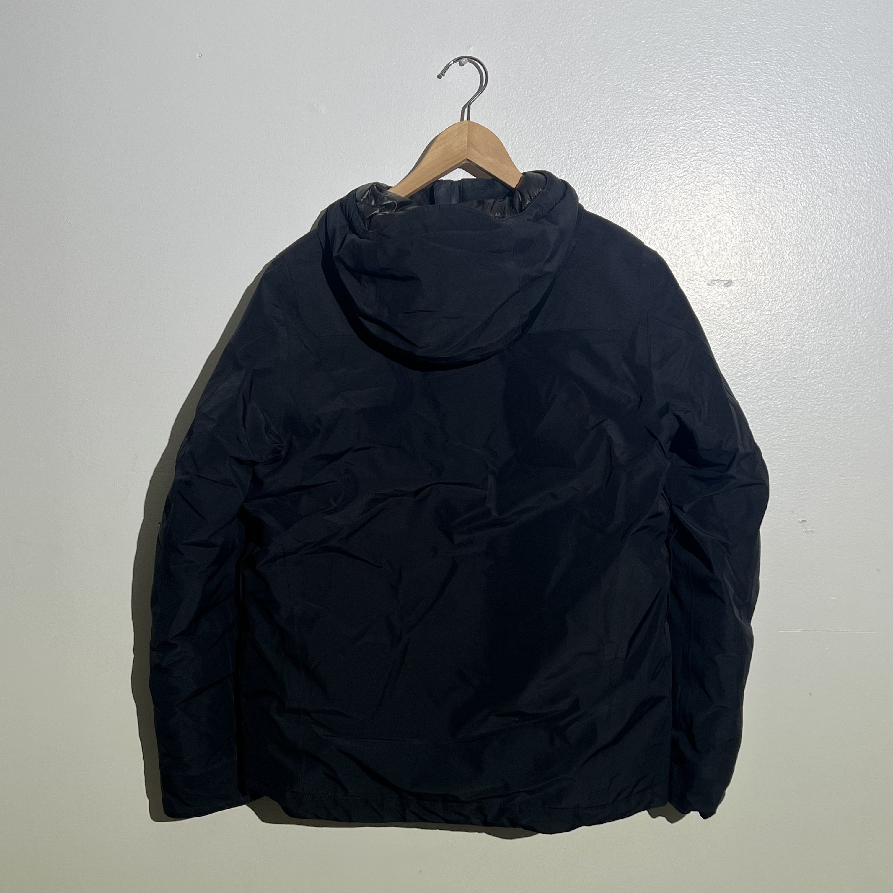 White Mountaineering WHITE MOUNTAINEERING × STUDIOUS Down Jacket Size US S / EU 44-46 / 1 - 2 Thumbnail